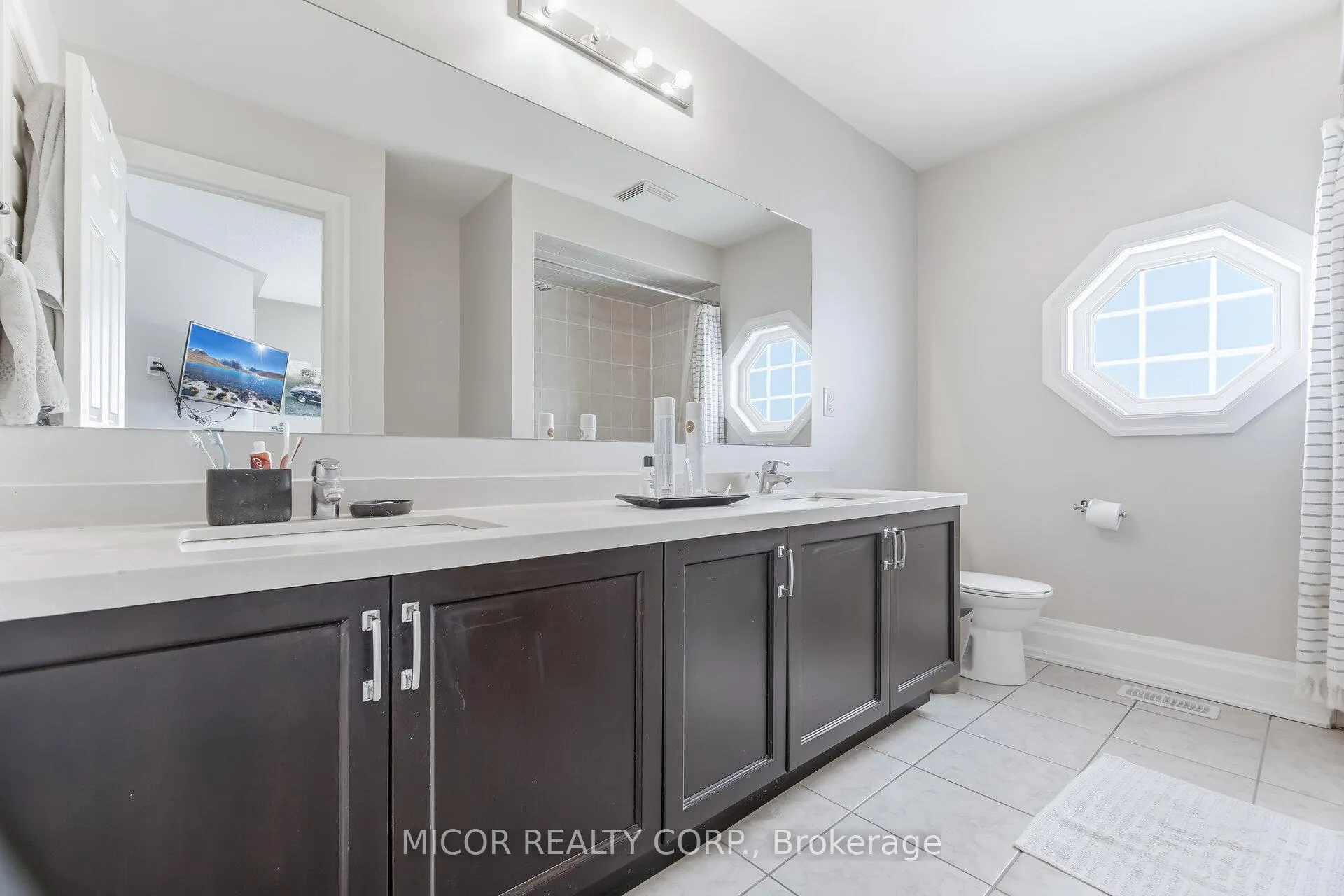 Photo 30 of 37 Ben Boy Avenue, King, Schomberg — HOMEH