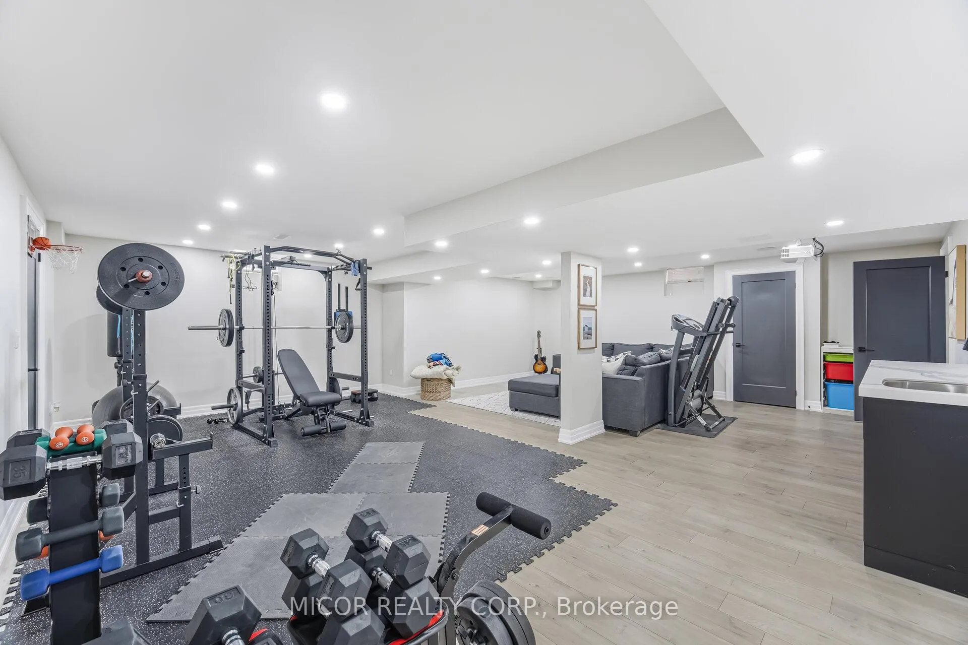 Photo 33 of 37 Ben Boy Avenue, King, Schomberg — HOMEH