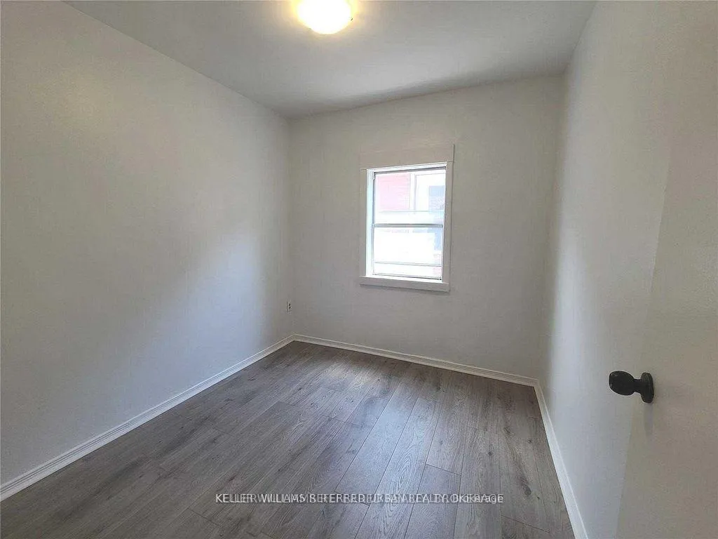Photo 9 of 109 Springdale Boulevard, Toronto, Danforth Village-East York — HOMEH