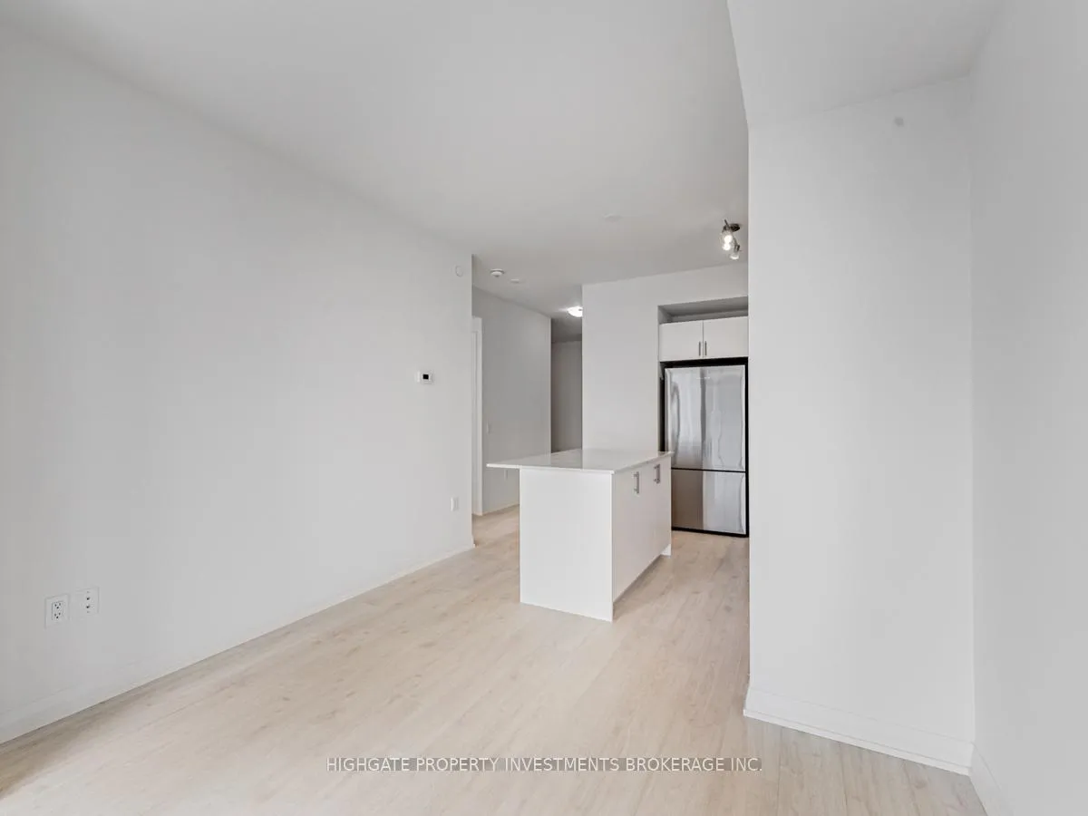 Photo 11 of Unit 1203, 9000 Jane Street, Vaughan, Concord — HOMEH