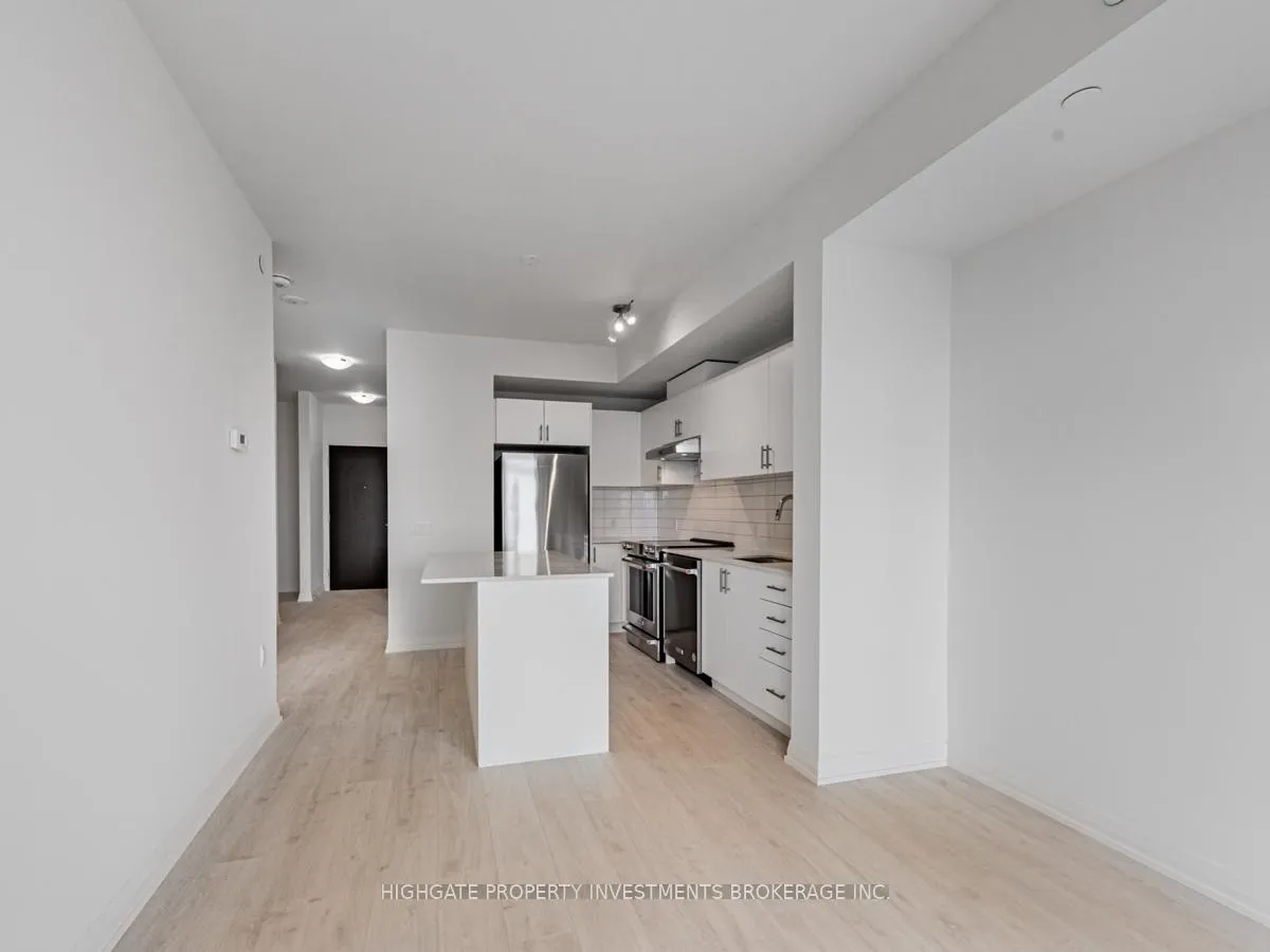 Photo 12 of Unit 1203, 9000 Jane Street, Vaughan, Concord — HOMEH