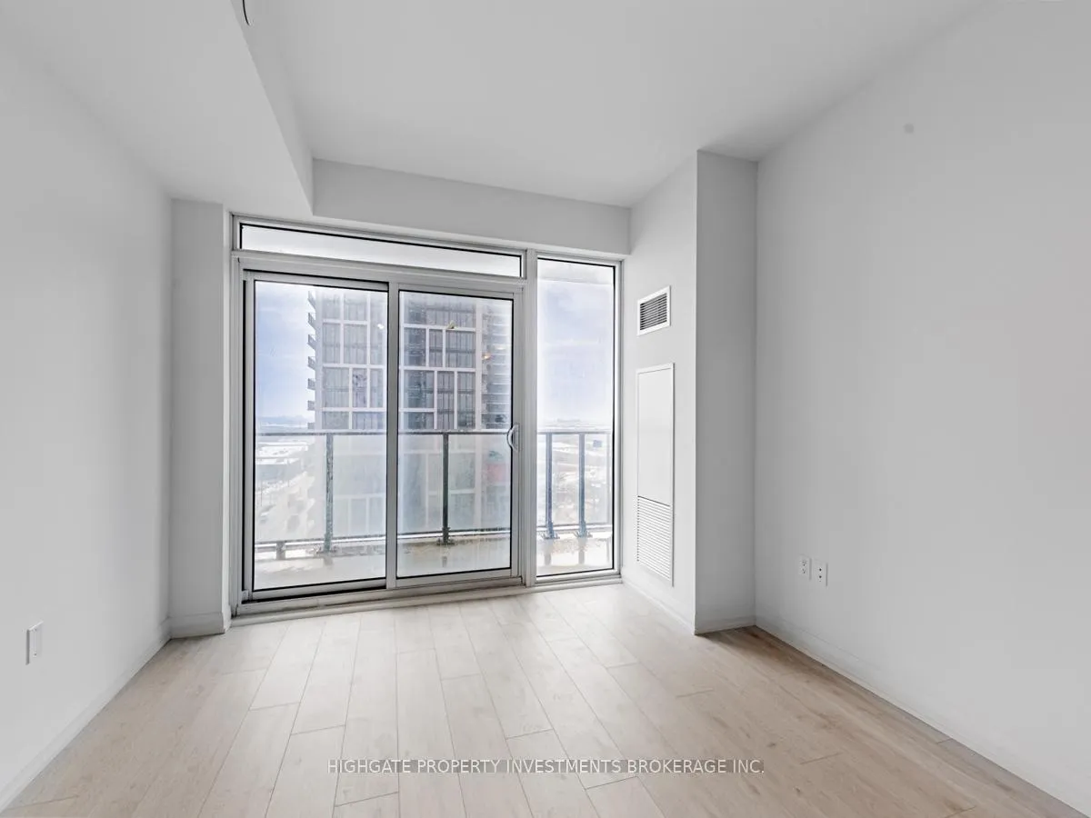 Photo 14 of Unit 1203, 9000 Jane Street, Vaughan, Concord — HOMEH