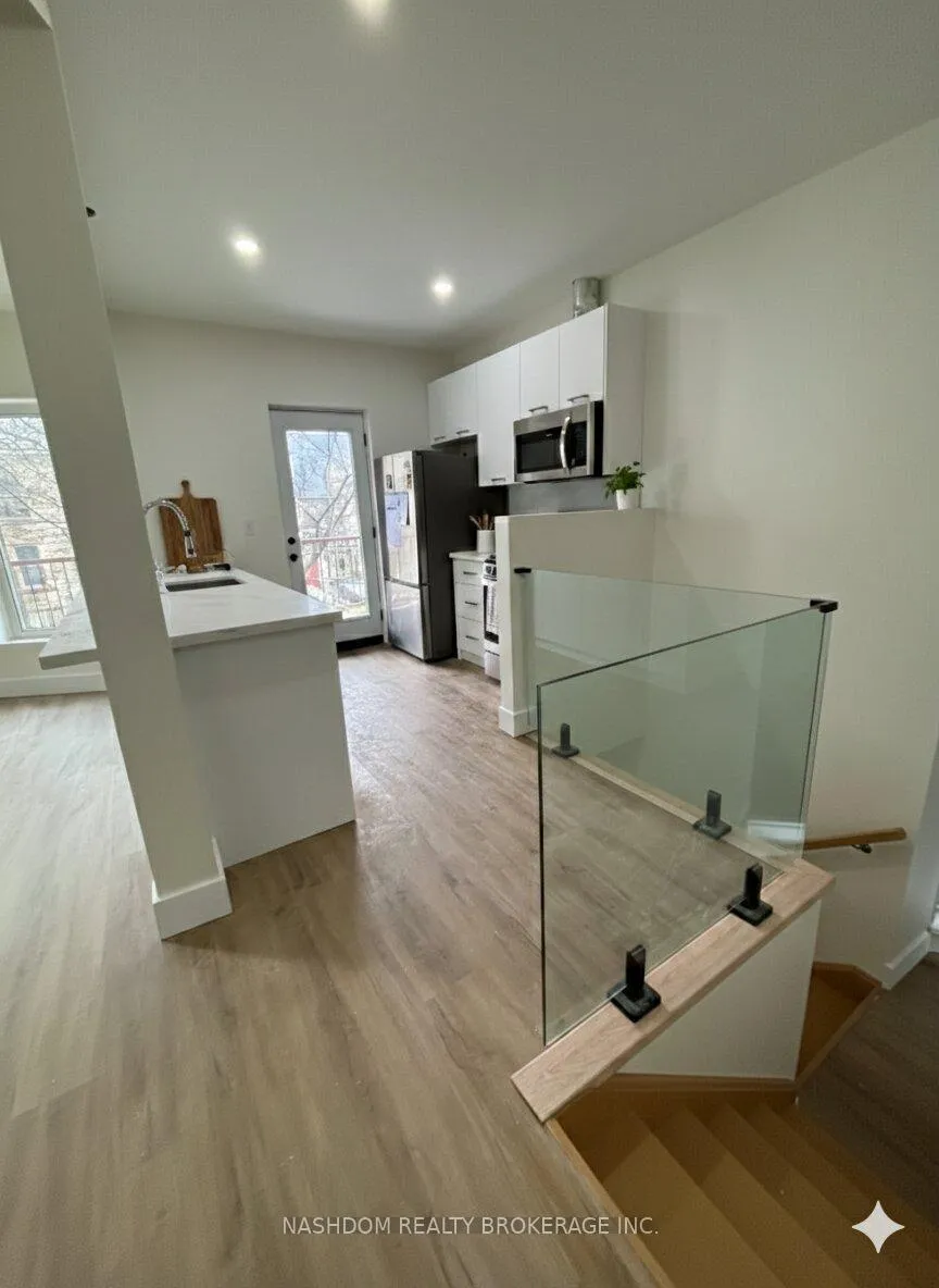 Photo 2 of Unit 5, 259 John Street S, Hamilton, Corktown — HOMEH