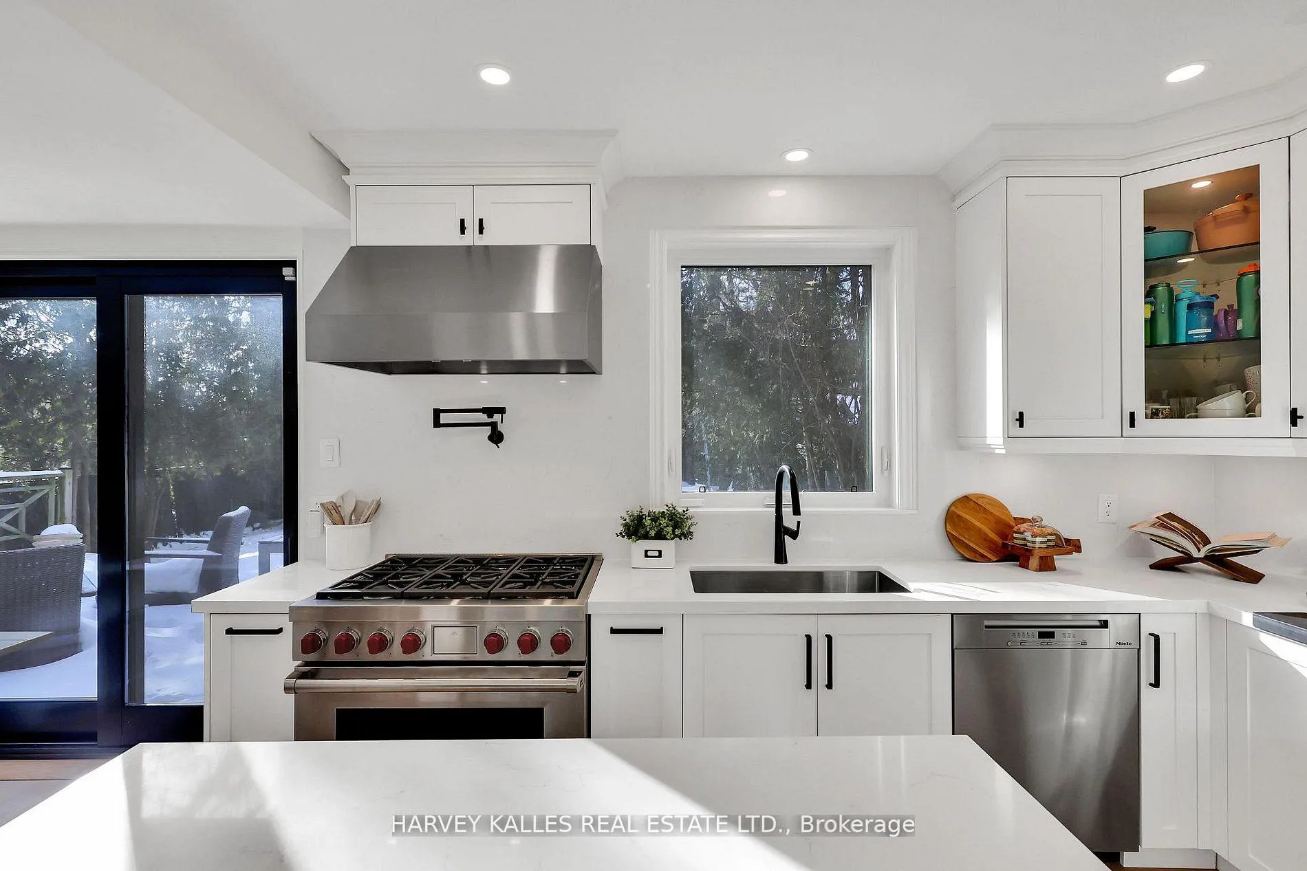 Photo 18 of 6 Glenarden Road, Toronto, Forest Hill North — HOMEH