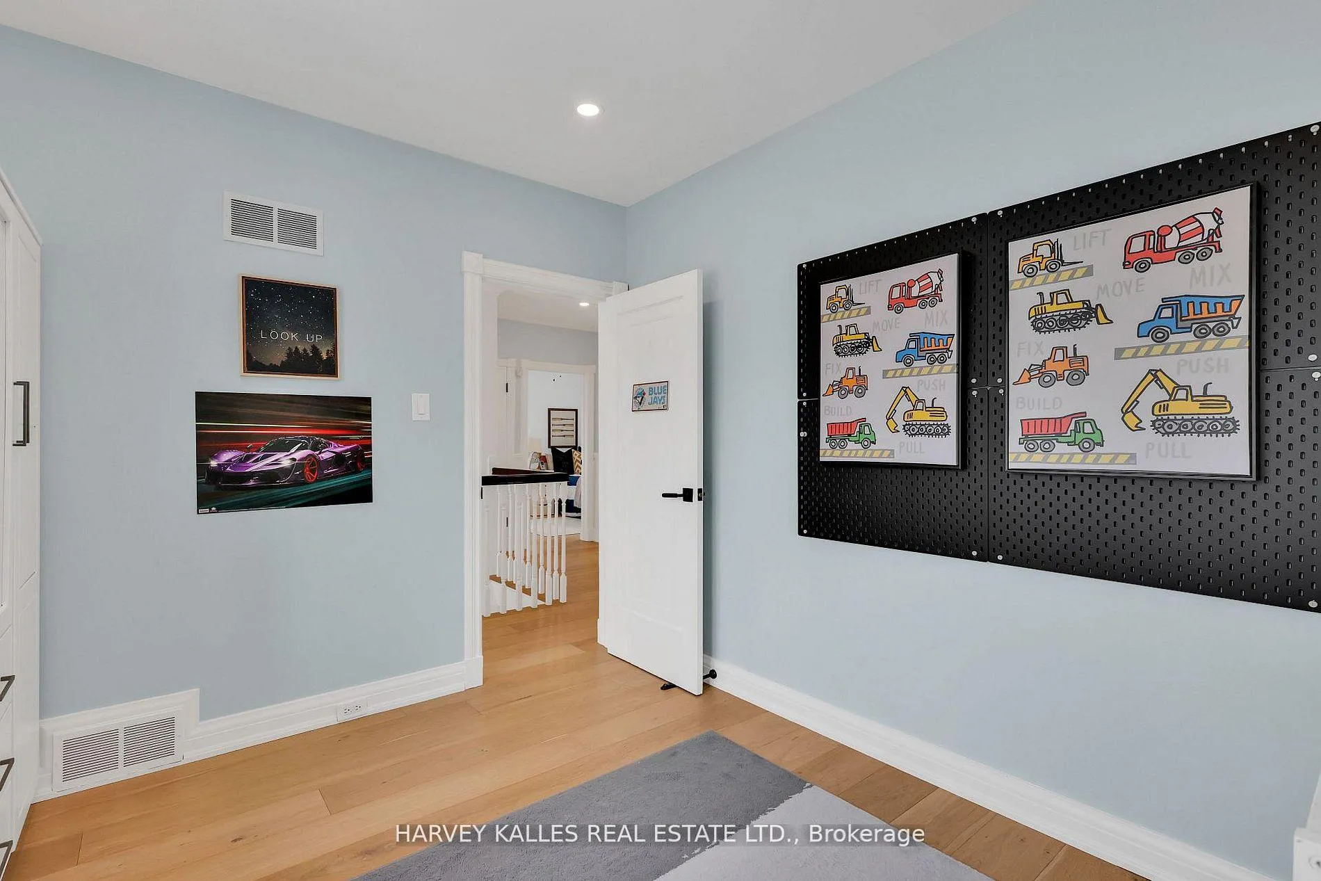 Photo 24 of 6 Glenarden Road, Toronto, Forest Hill North — HOMEH