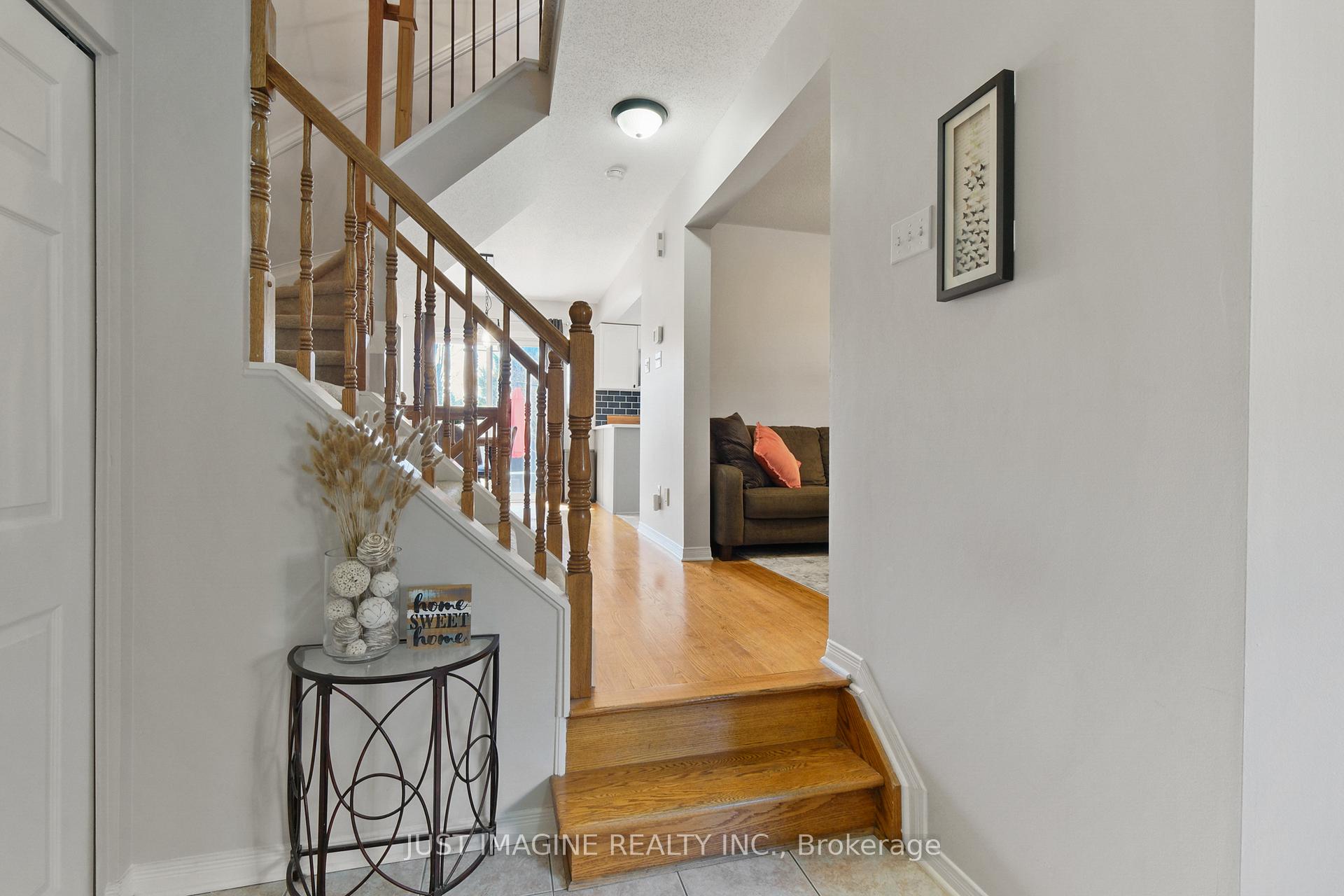 Photo 5 of 24 Binbury Way, Ottawa, Hunt Club Park/Greenboro — HOMEH
