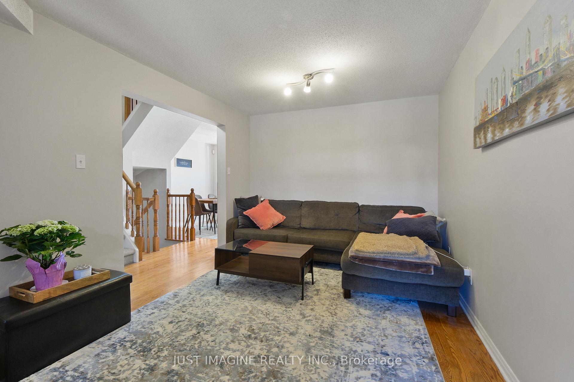 Photo 6 of 24 Binbury Way, Ottawa, Hunt Club Park/Greenboro — HOMEH