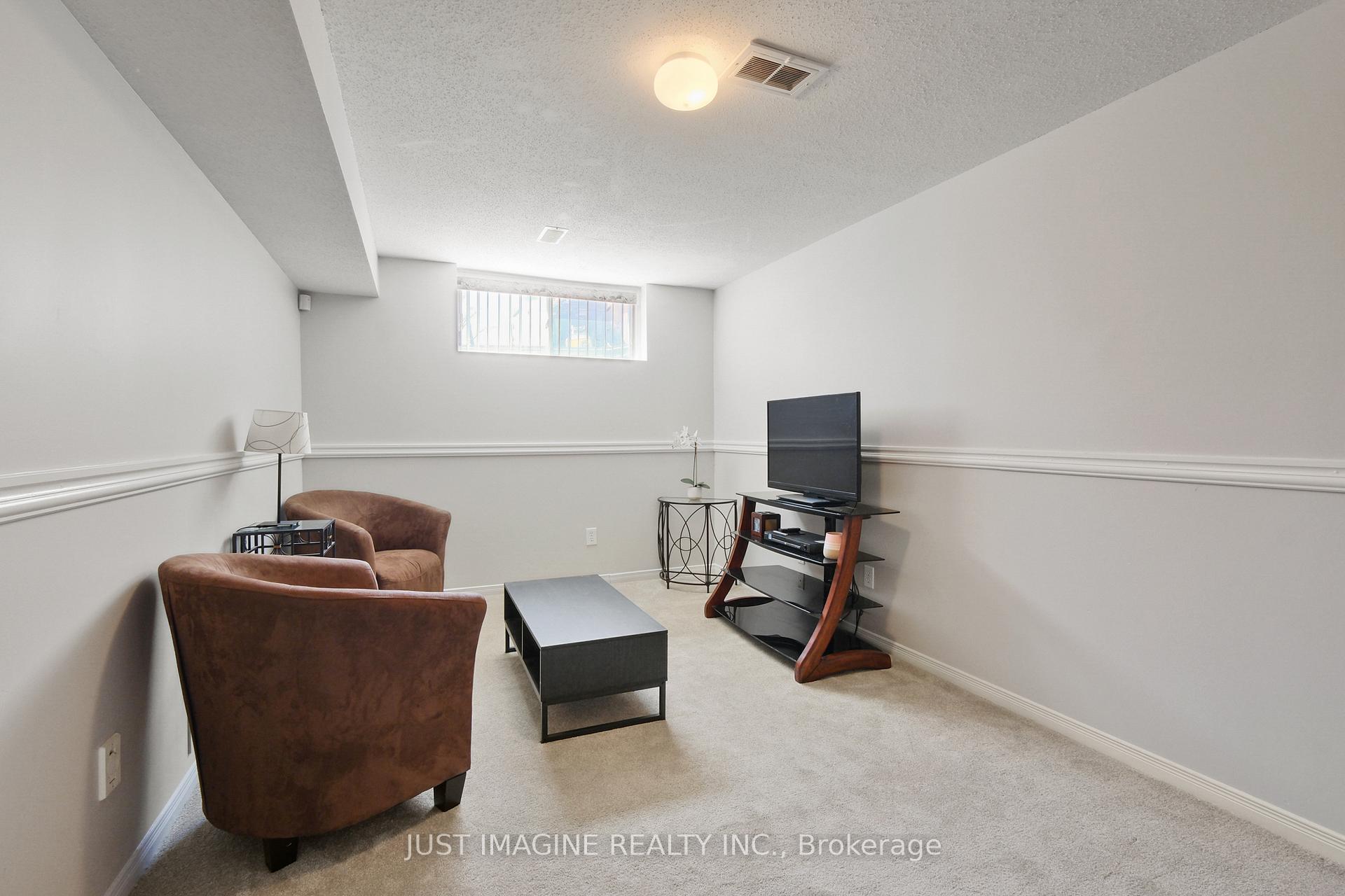 Photo 21 of 24 Binbury Way, Ottawa, Hunt Club Park/Greenboro — HOMEH