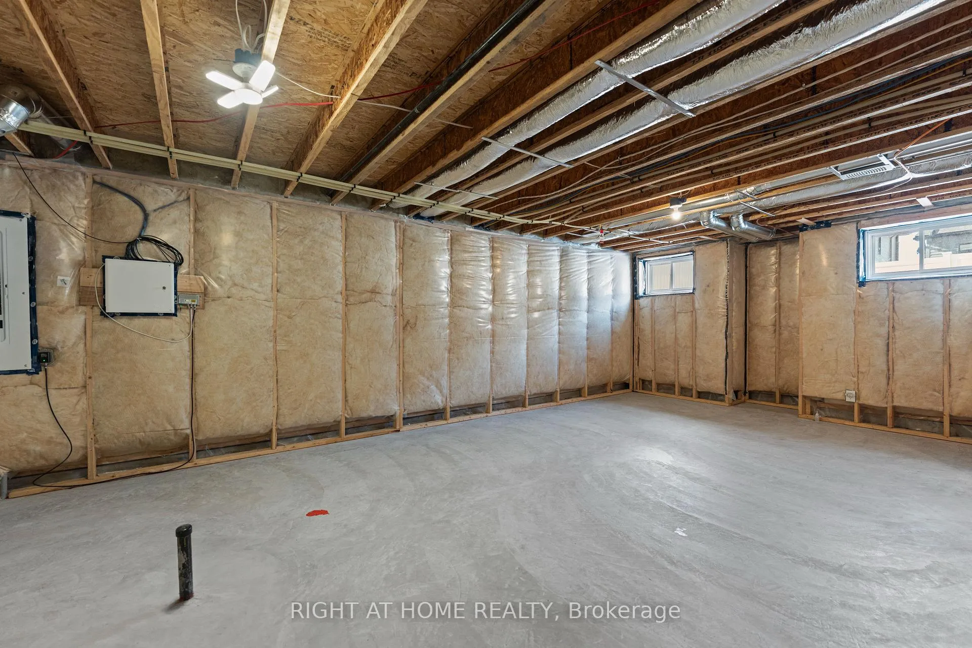 Photo 18 of 231 Osterley Way, Ottawa, Stittsville (South) — HOMEH