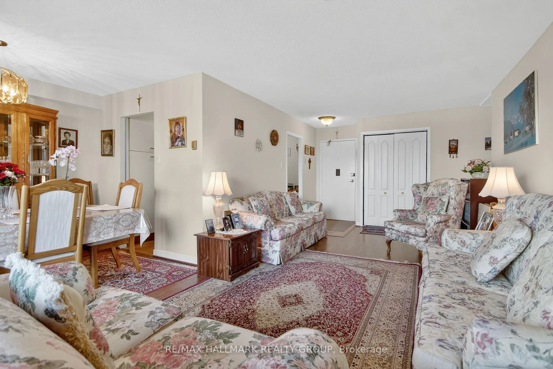 Photo 8 of Unit 407, 2400 Virginia Drive, Ottawa, Guildwood Estates - Urbandale Acres — HOMEH