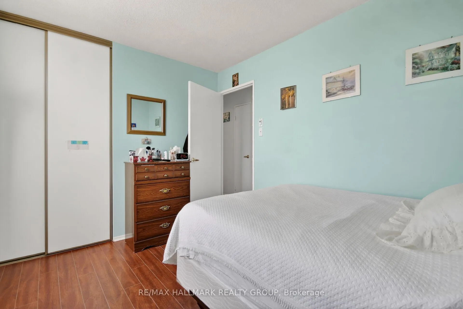 Photo 22 of Unit 407, 2400 Virginia Drive, Ottawa, Guildwood Estates - Urbandale Acres — HOMEH