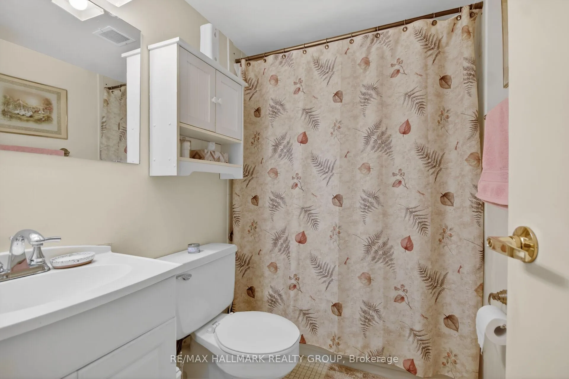 Photo 23 of Unit 407, 2400 Virginia Drive, Ottawa, Guildwood Estates - Urbandale Acres — HOMEH