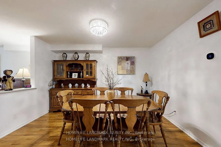 Photo 13 of 32 Coatsworth Crescent, Toronto, Woodbine Corridor — HOMEH