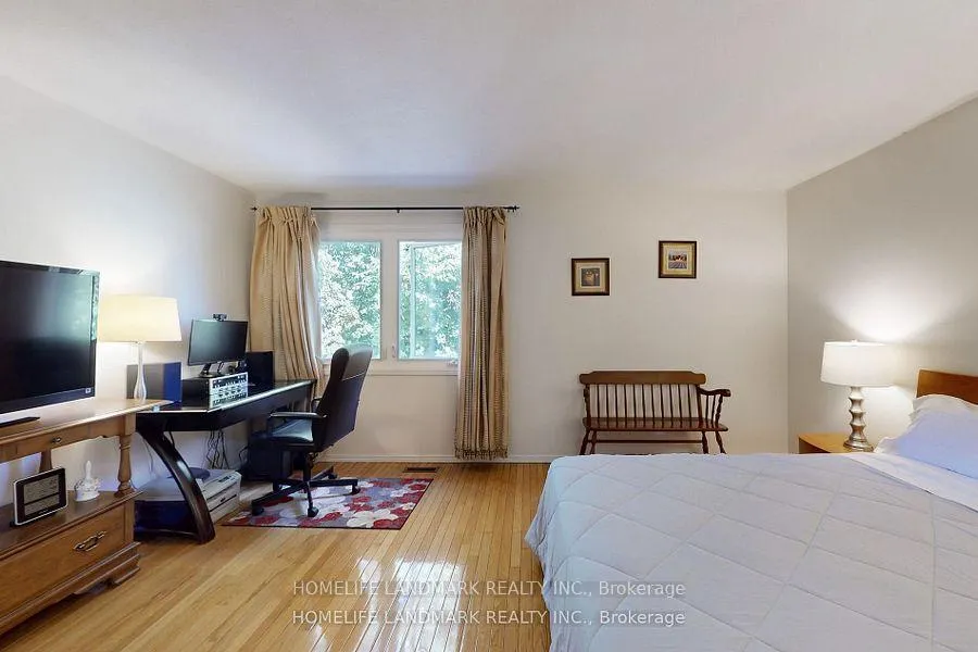 Photo 18 of 32 Coatsworth Crescent, Toronto, Woodbine Corridor — HOMEH