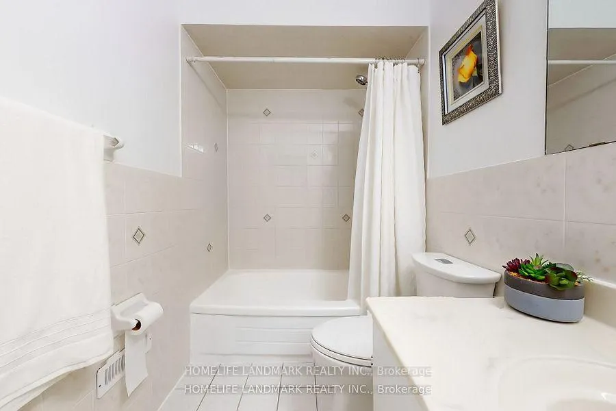 Photo 20 of 32 Coatsworth Crescent, Toronto, Woodbine Corridor — HOMEH