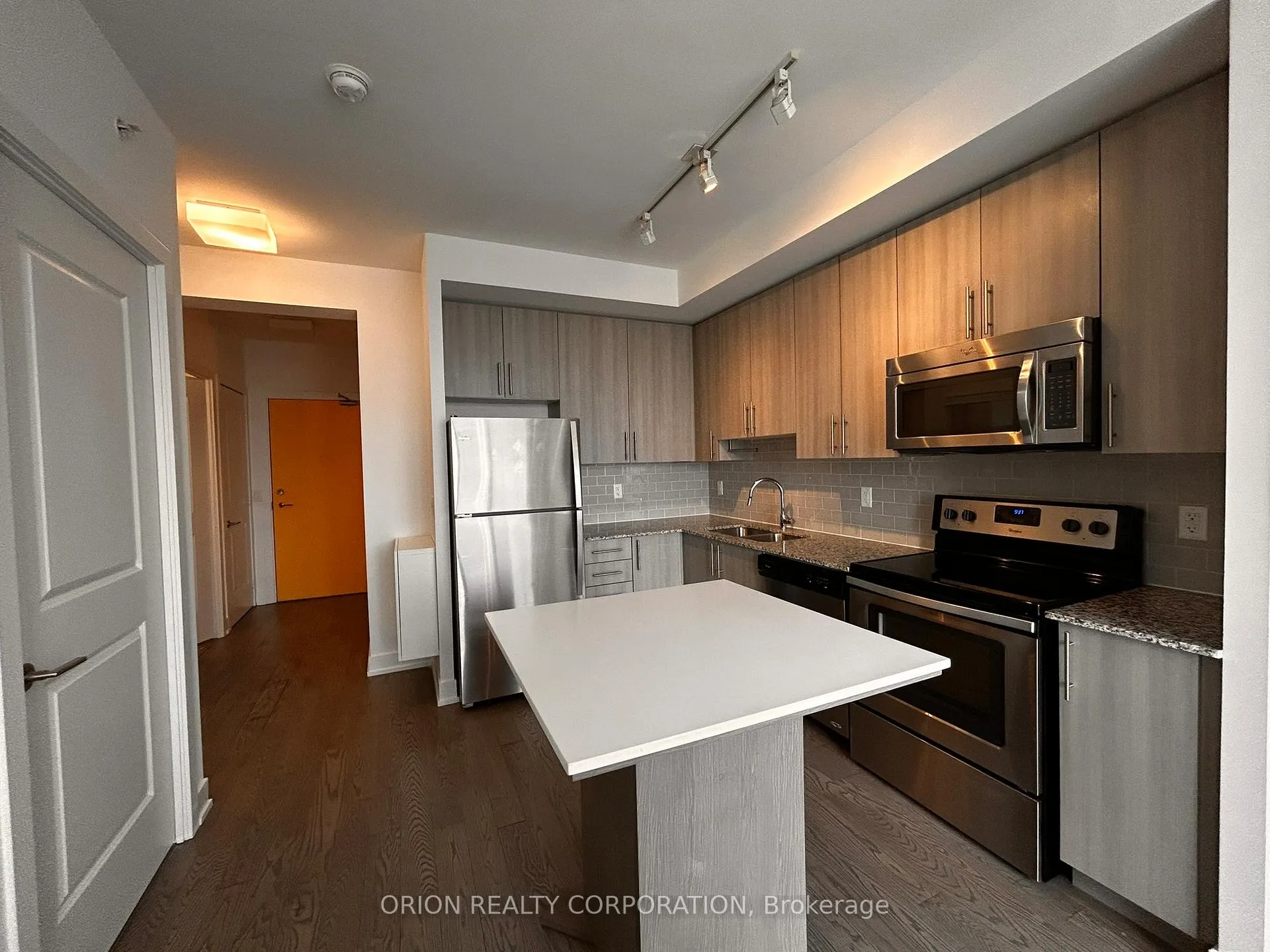 Photo 10 of Unit 1302, 68 Merton Street, Toronto, Mount Pleasant West — HOMEH