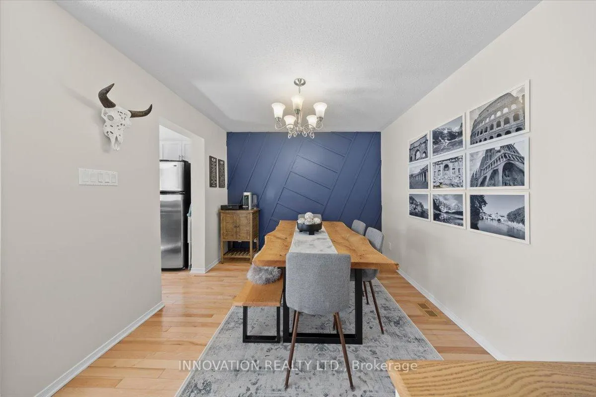 Photo 10 of 4 Sheppard's Glen Avenue, Ottawa, Kanata - Emerald Meadows/Trailwest — HOMEH