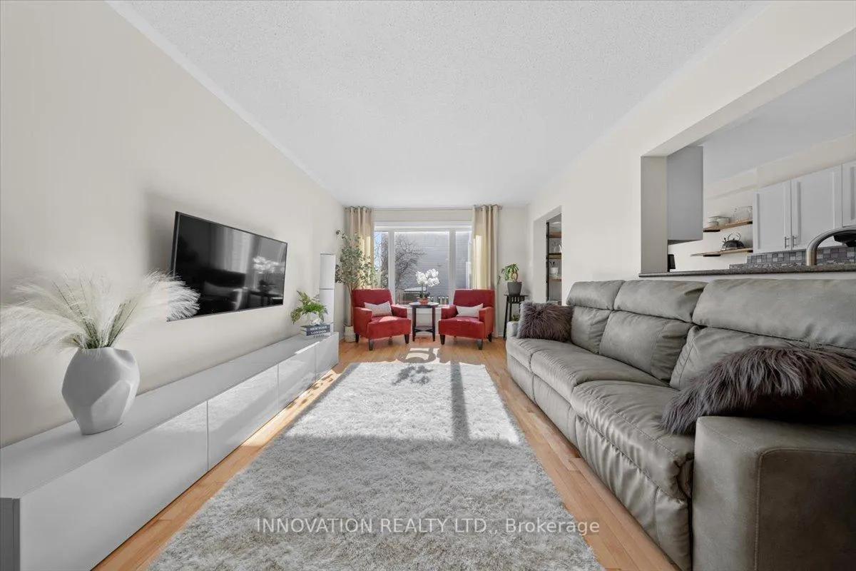 Photo 12 of 4 Sheppard's Glen Avenue, Ottawa, Kanata - Emerald Meadows/Trailwest — HOMEH