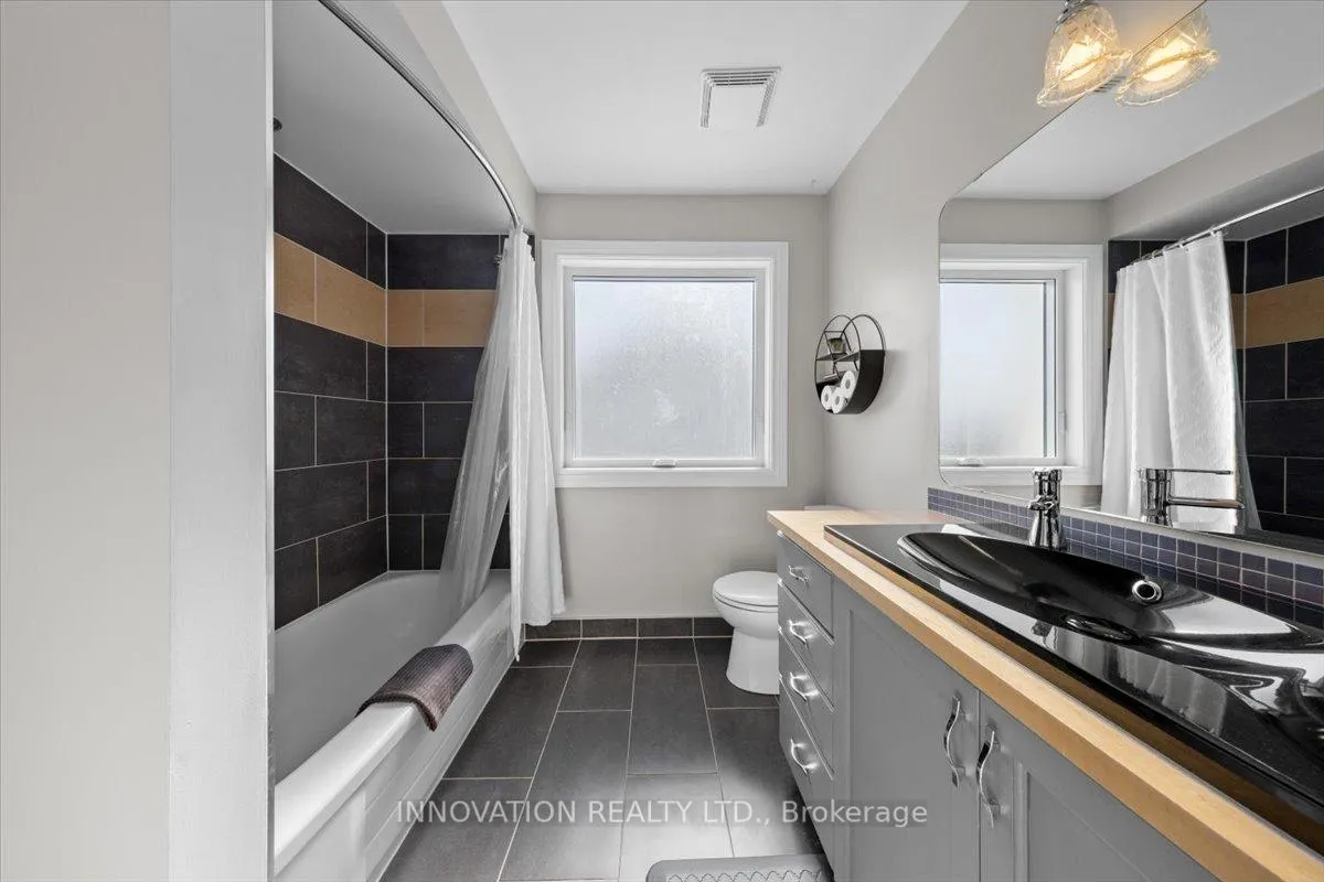 Photo 27 of 4 Sheppard's Glen Avenue, Ottawa, Kanata - Emerald Meadows/Trailwest — HOMEH