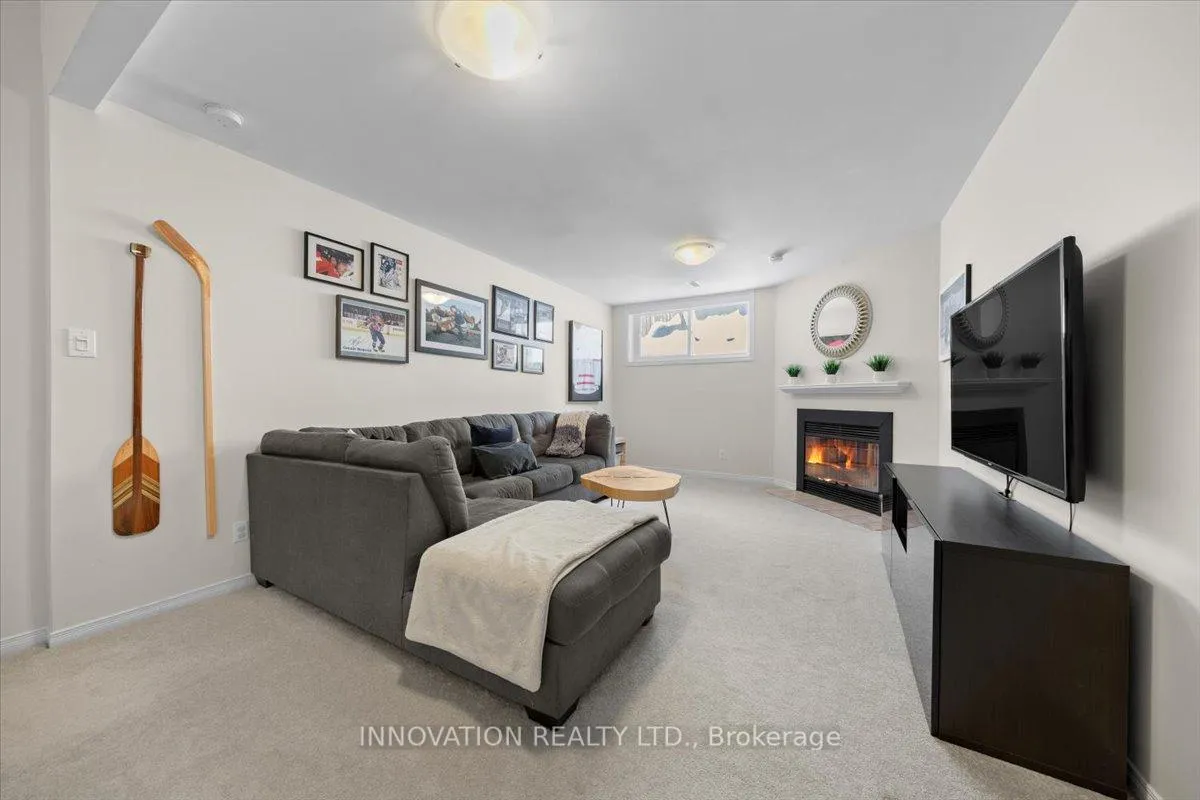 Photo 36 of 4 Sheppard's Glen Avenue, Ottawa, Kanata - Emerald Meadows/Trailwest — HOMEH