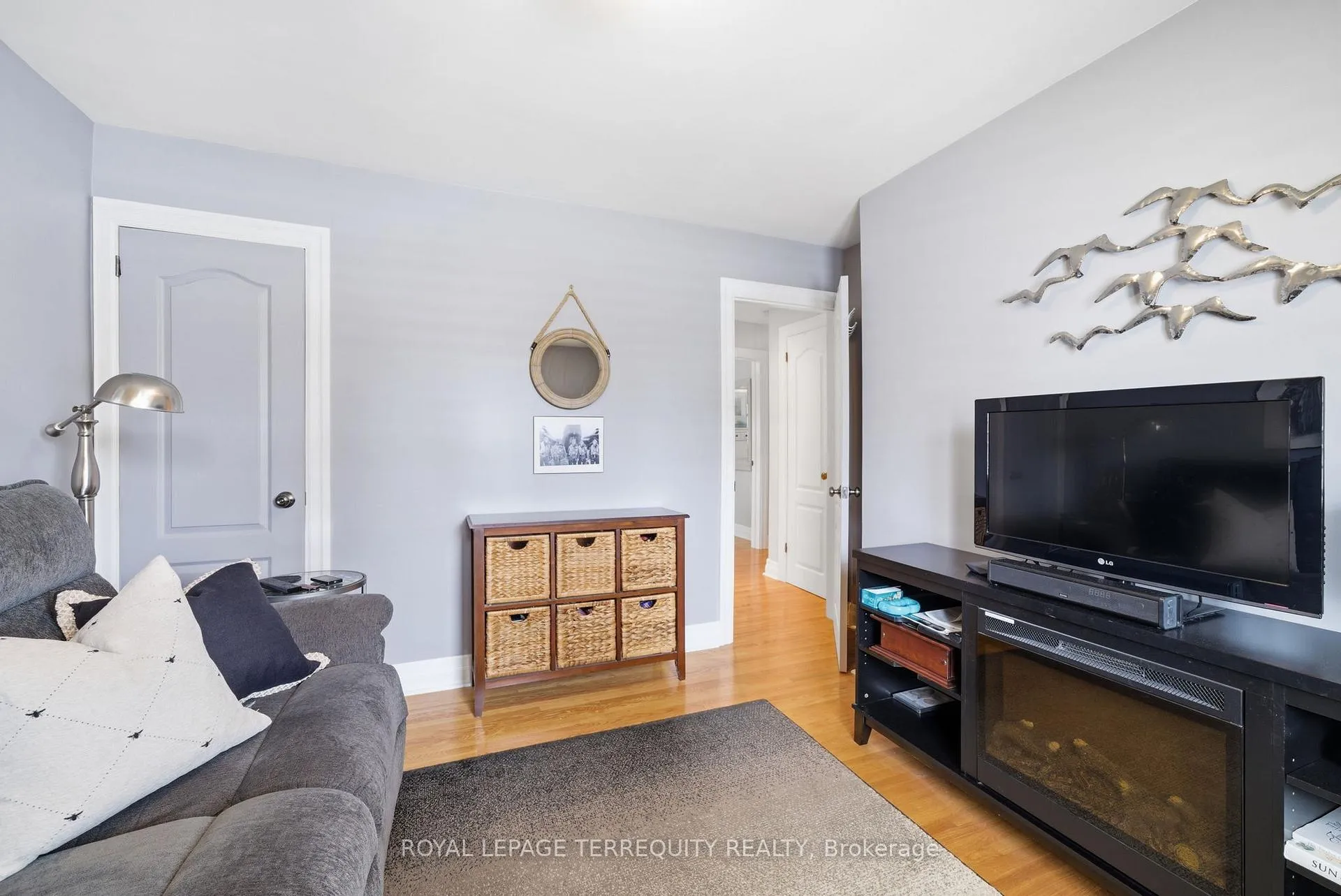 Photo 25 of 116 Centre Street N, Whitby, Downtown Whitby — HOMEH