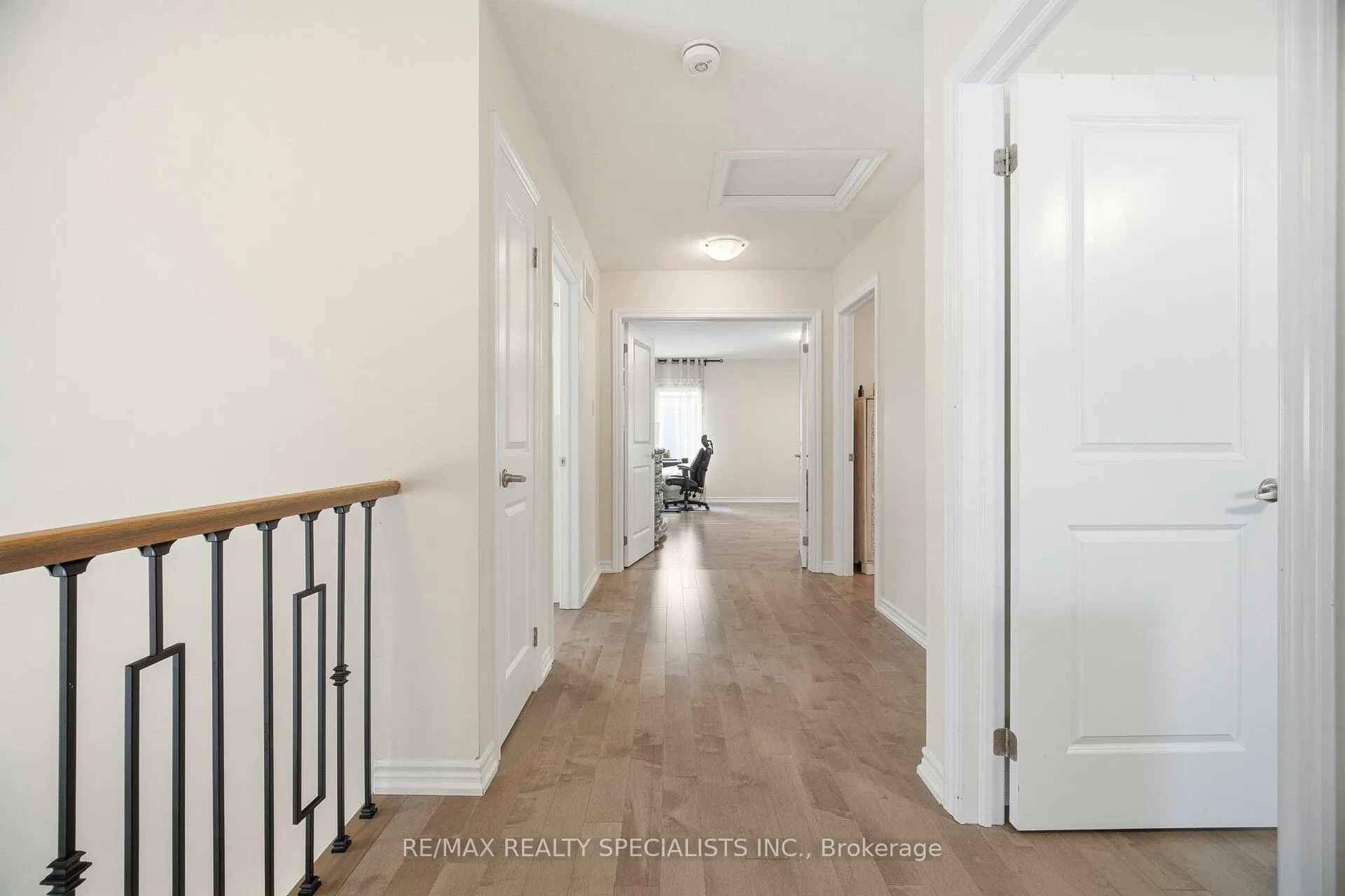 Photo 27 of 9 Gilham Way E, Brant, Paris — HOMEH