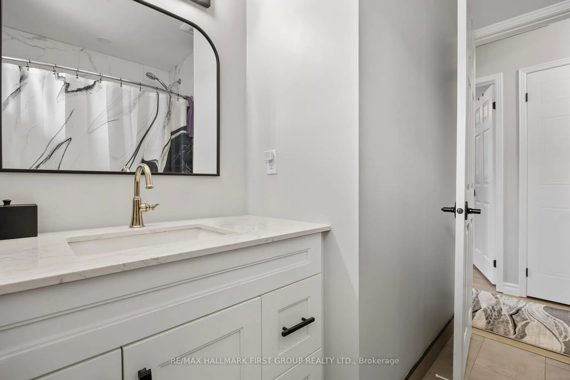 Photo 15 of Unit Upper Level, 1014 Renaissance Drive, Oshawa, Lakeview — HOMEH
