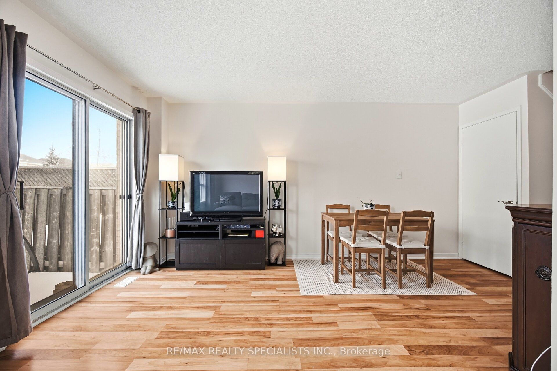 Photo 10 of 68 Muirland Crescent, Brampton, Northwood Park — HOMEH