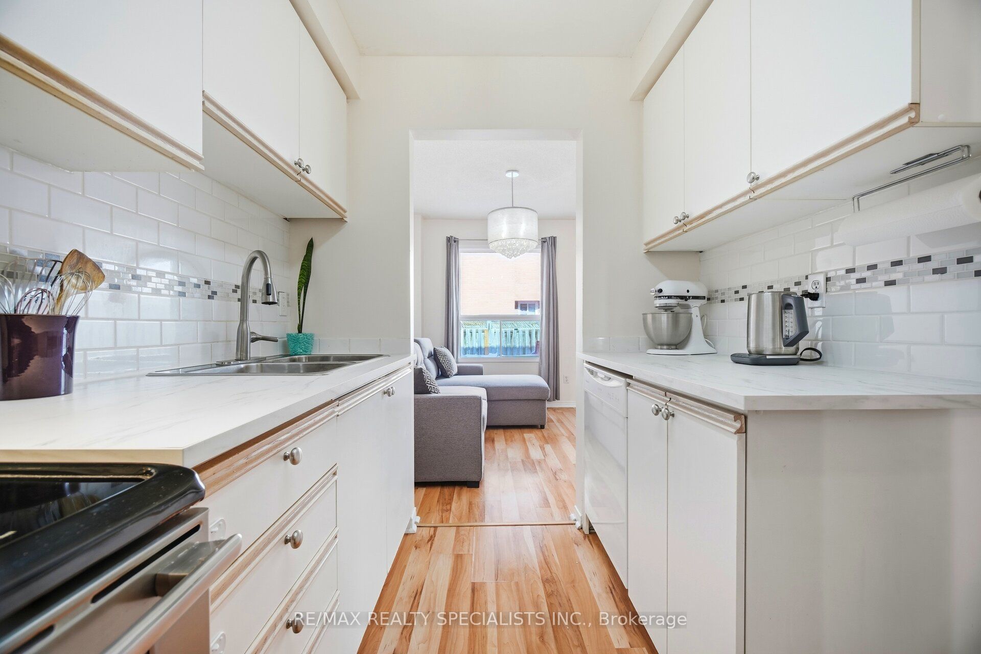 Photo 14 of 68 Muirland Crescent, Brampton, Northwood Park — HOMEH