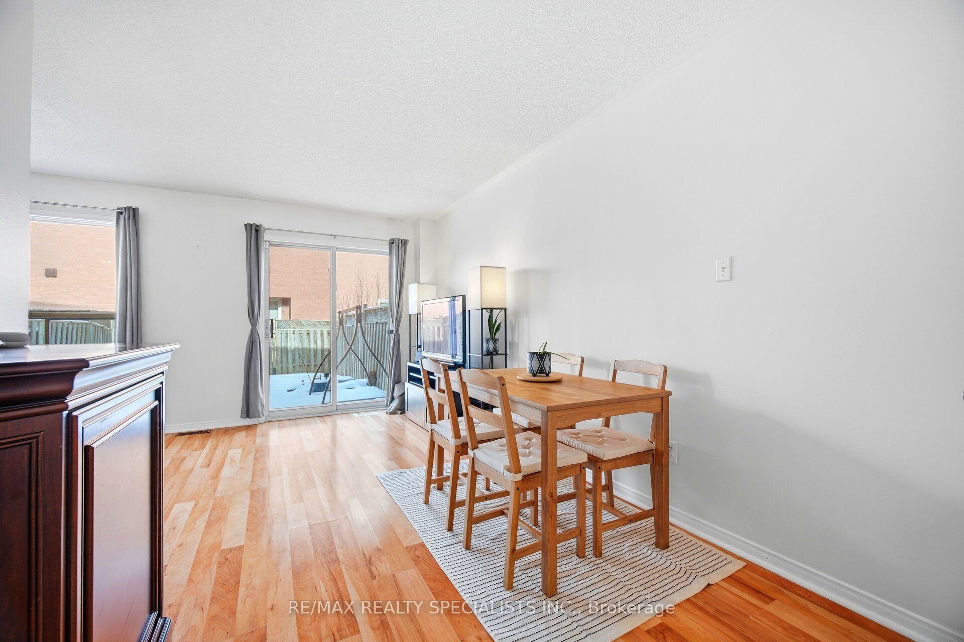 Photo 8 of 68 Muirland Crescent, Brampton, Northwood Park — HOMEH