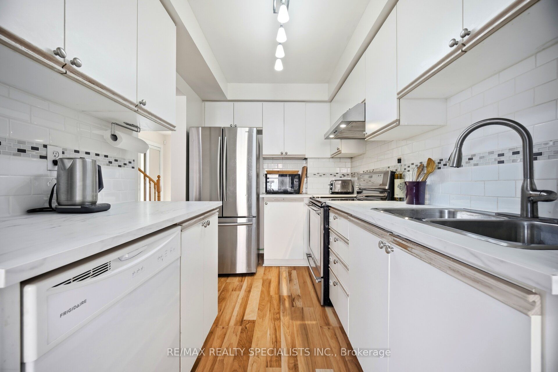 Photo 17 of 68 Muirland Crescent, Brampton, Northwood Park — HOMEH