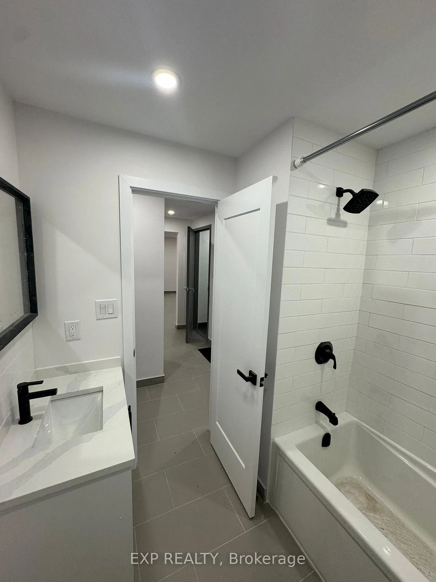 Photo 9 of Unit 1, 2434 Clover Street, Ottawa, Heron Park — HOMEH