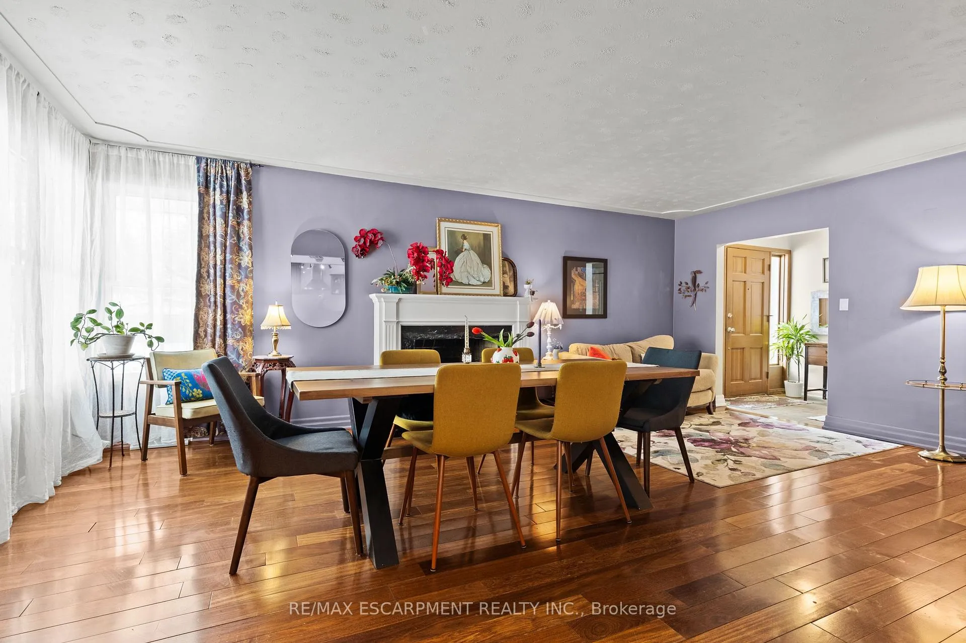 Photo 11 of 7075 Waterloo Drive, Niagara Falls, Casey — HOMEH