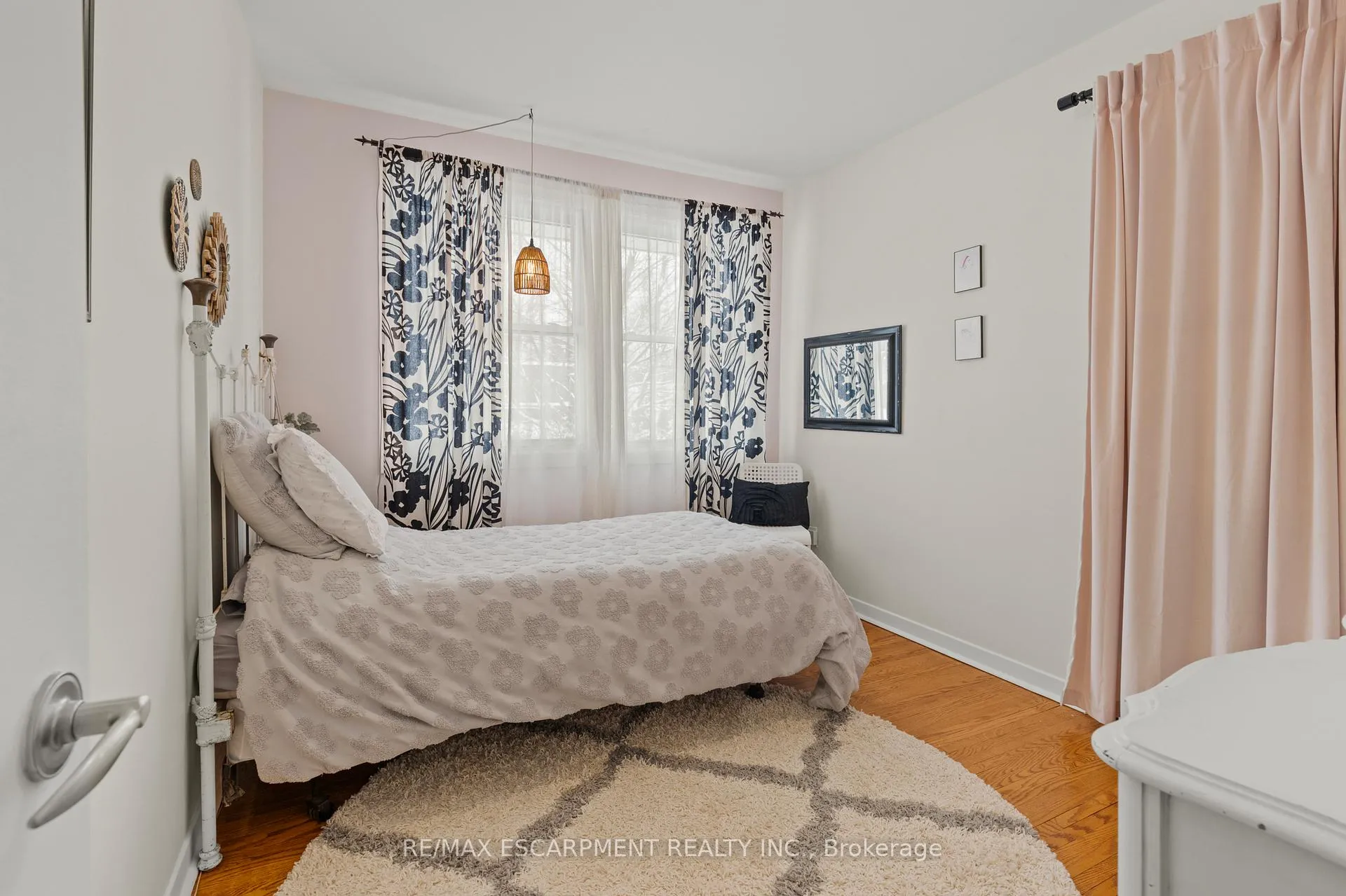 Photo 28 of 7075 Waterloo Drive, Niagara Falls, Casey — HOMEH