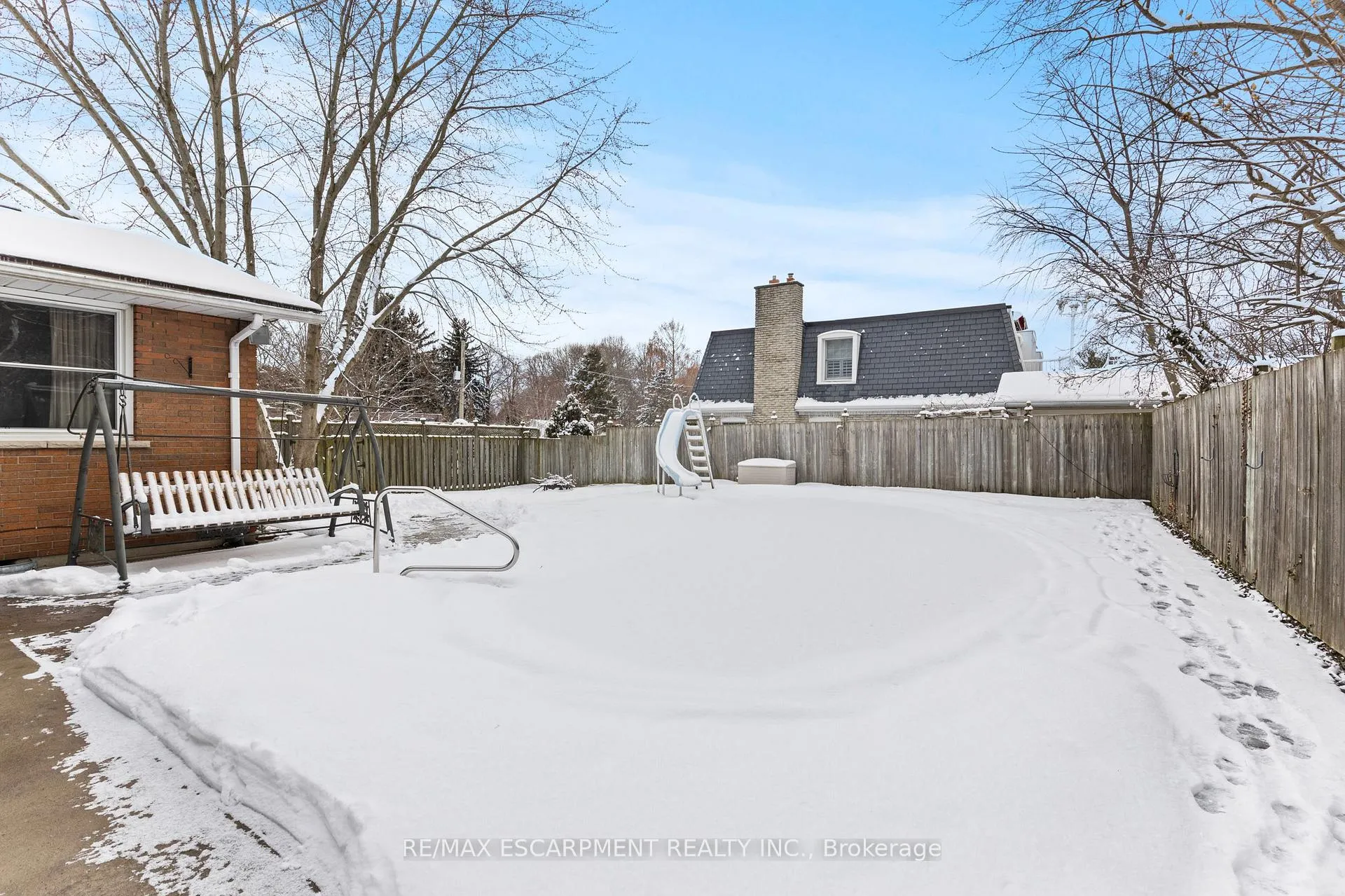 Photo 47 of 7075 Waterloo Drive, Niagara Falls, Casey — HOMEH