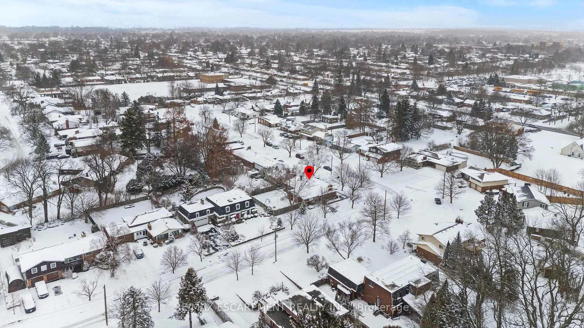 Photo 50 of 7075 Waterloo Drive, Niagara Falls, Casey — HOMEH