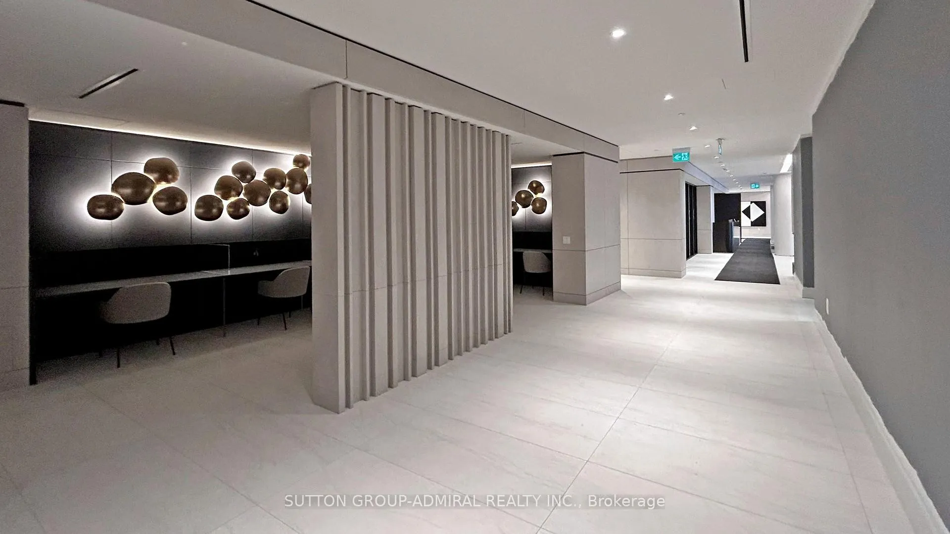Photo 16 of Unit B-325, 50 Upper Mall Way, Vaughan, Brownridge — HOMEH