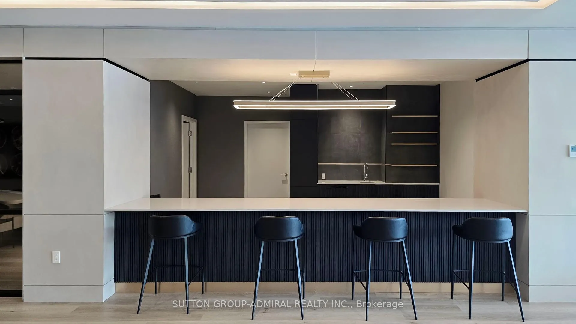 Photo 20 of Unit B-325, 50 Upper Mall Way, Vaughan, Brownridge — HOMEH