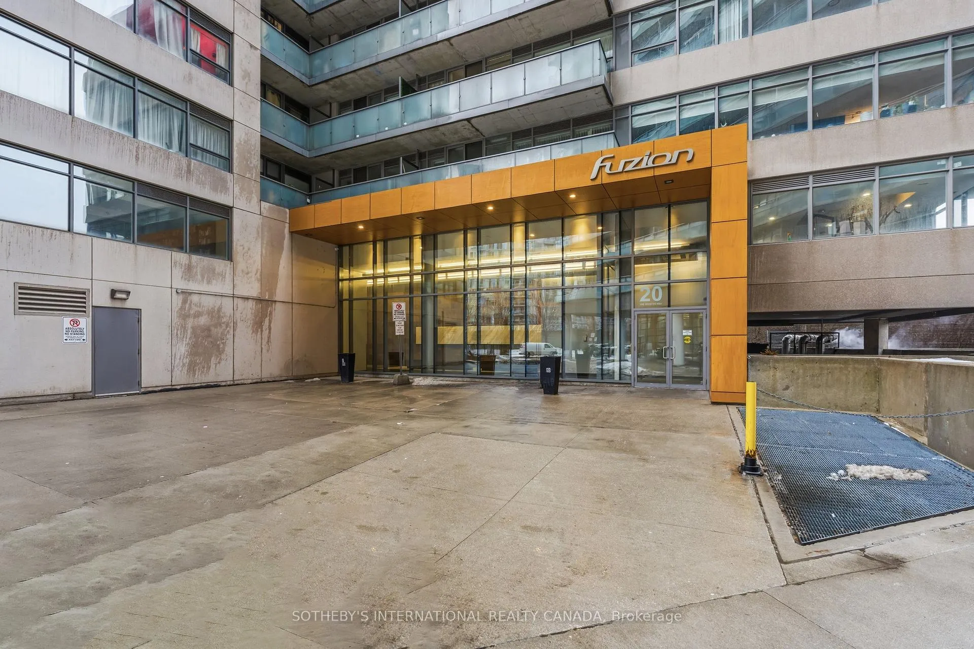 Photo 11 of Unit 407, 20 Joe Shuster Way, Toronto, Waterfront Communities — HOMEH