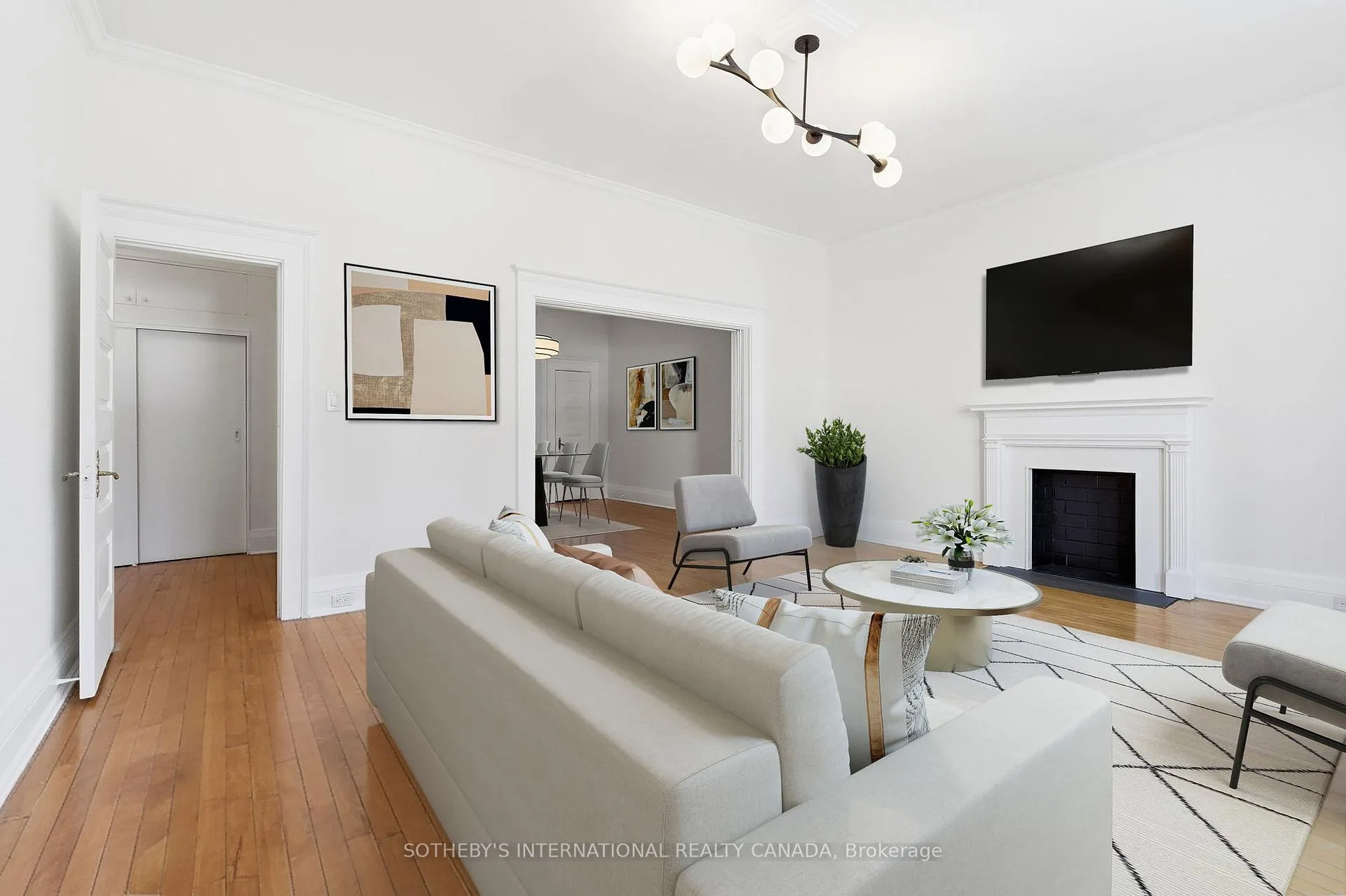 Photo 2 of Unit 9, 45 Spadina Road, Toronto, The Annex — HOMEH