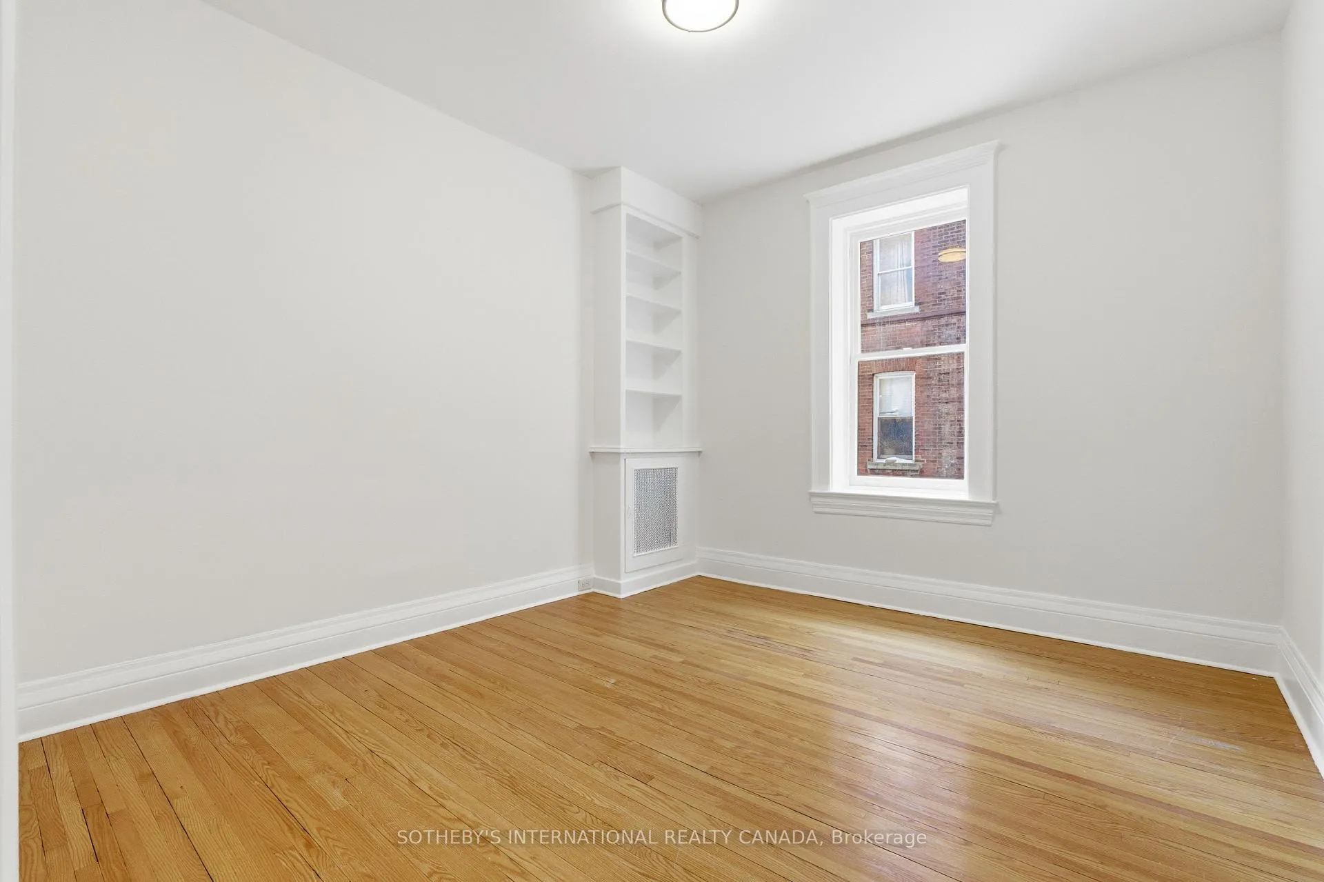 Photo 13 of Unit 9, 45 Spadina Road, Toronto, The Annex — HOMEH