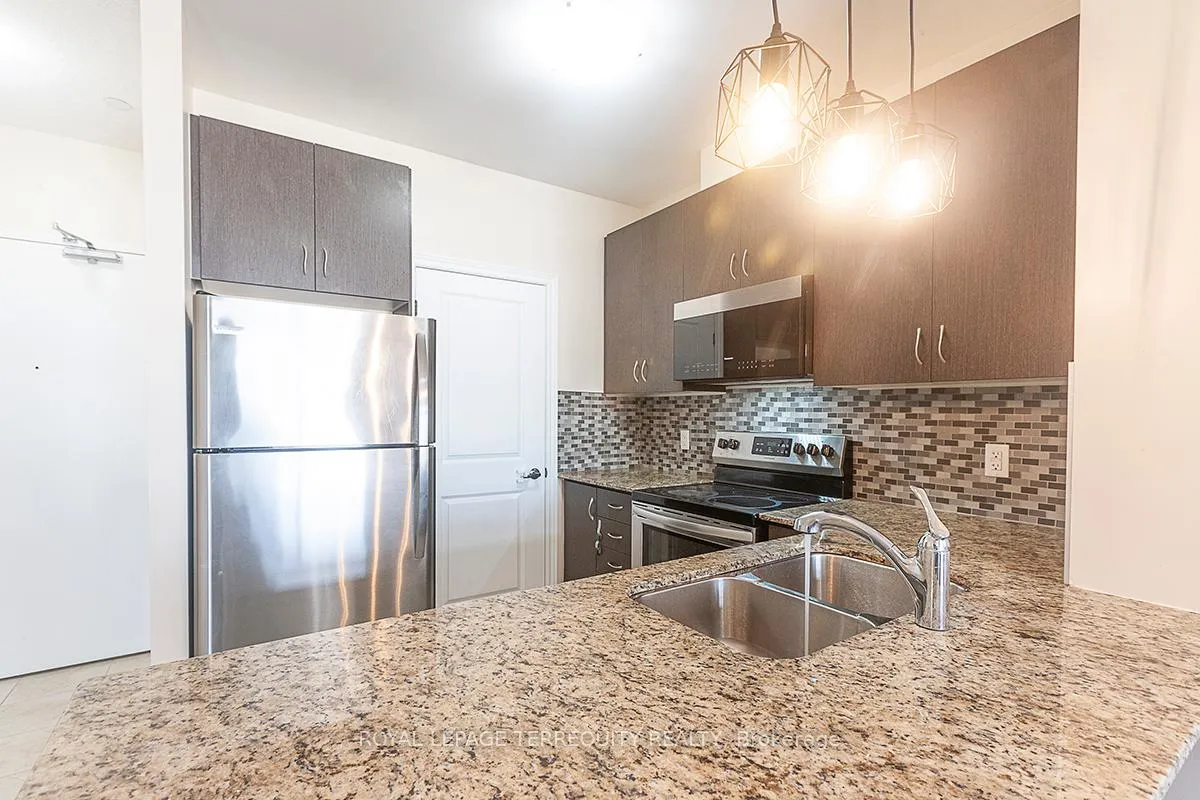 Photo 10 of Unit 616, 39 New Delhi Drive, Markham, Cedarwood — HOMEH