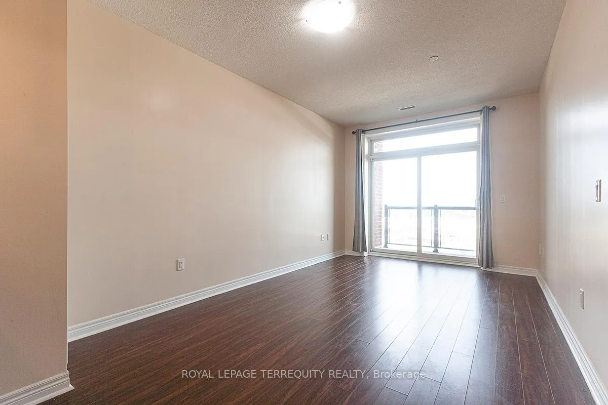Photo 11 of Unit 616, 39 New Delhi Drive, Markham, Cedarwood — HOMEH