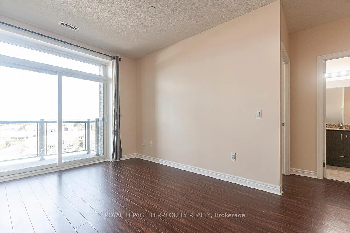 Photo 12 of Unit 616, 39 New Delhi Drive, Markham, Cedarwood — HOMEH