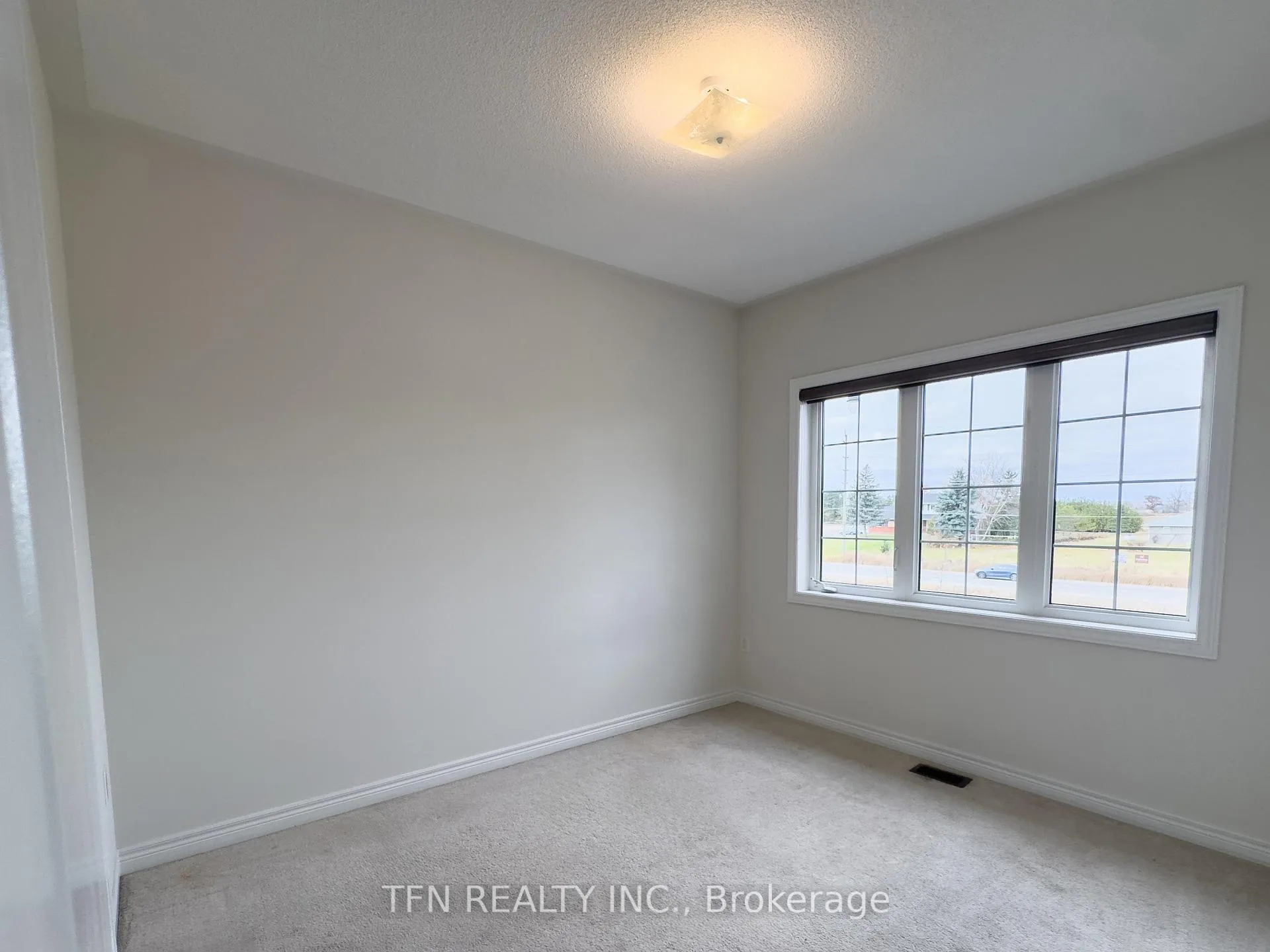 Photo 21 of 48 Boathouse Road N, Brampton, Northwest Brampton — HOMEH