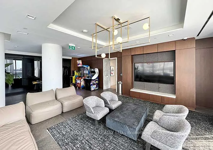 Photo 8 of Unit 2915, 950 Portage Parkway, Vaughan, Vaughan Corporate Centre — HOMEH