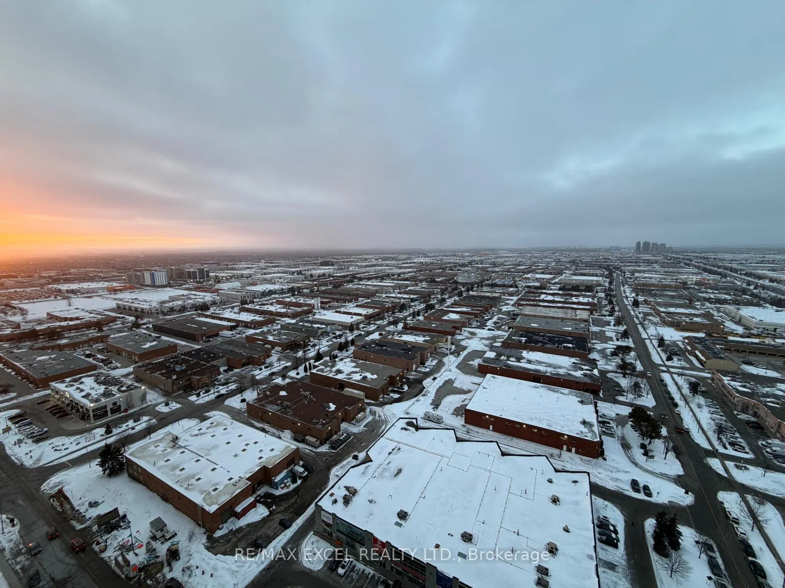 Photo 12 of Unit 2915, 950 Portage Parkway, Vaughan, Vaughan Corporate Centre — HOMEH