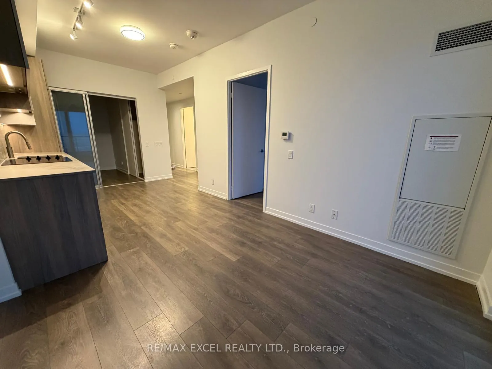 Photo 23 of Unit 2915, 950 Portage Parkway, Vaughan, Vaughan Corporate Centre — HOMEH