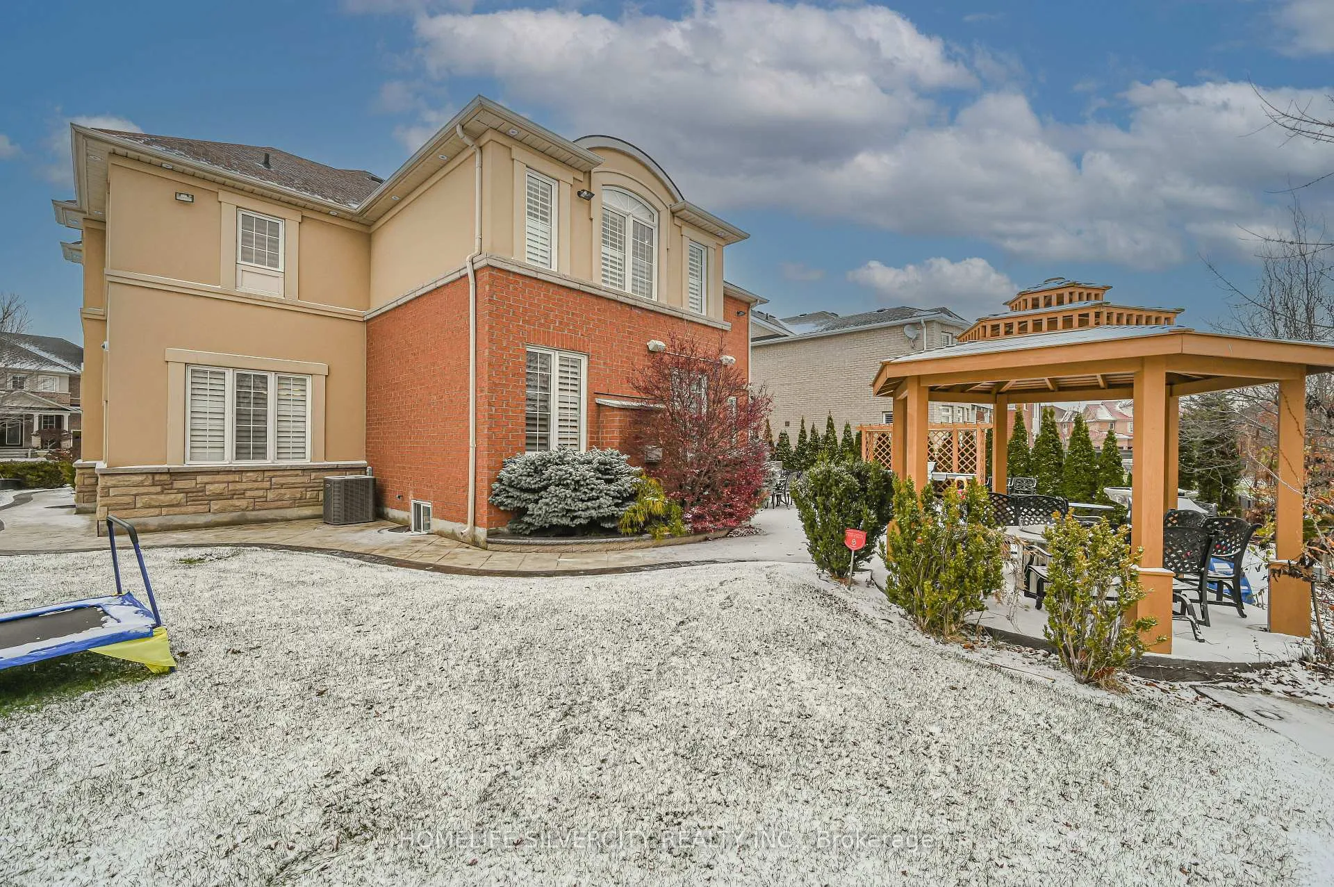 Photo 36 of 5 Highvalley Circle, Brampton, Bram East — HOMEH