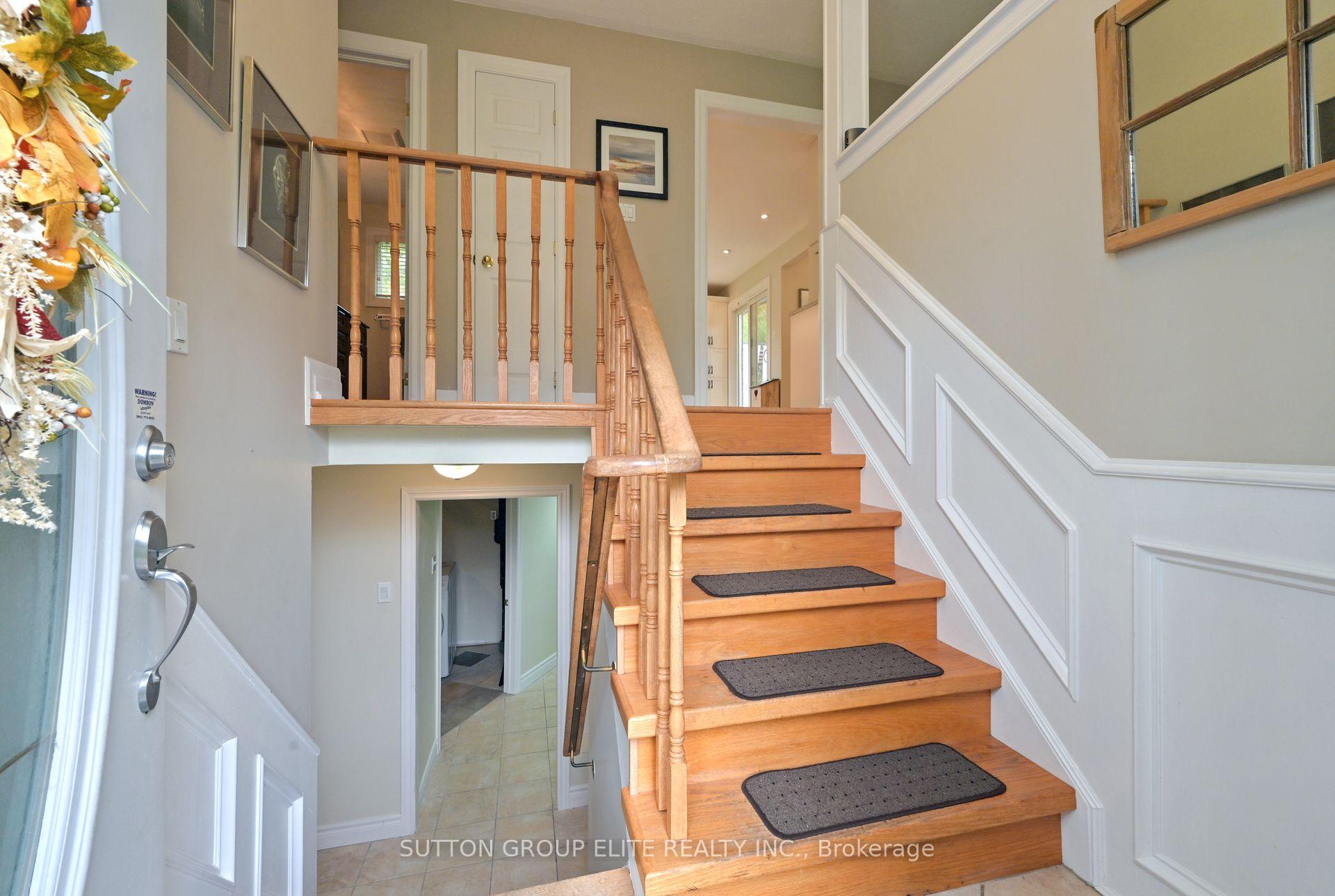 Photo 2 of 2129 Chantler Street, Innisfil, Stroud — HOMEH